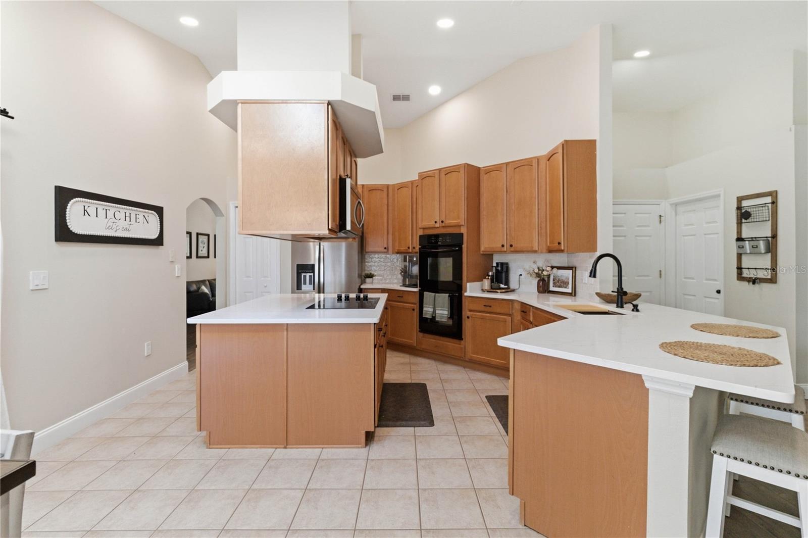EAST LAKE RESERVE AT NARCOOSSEE UNIT 4 - Residential