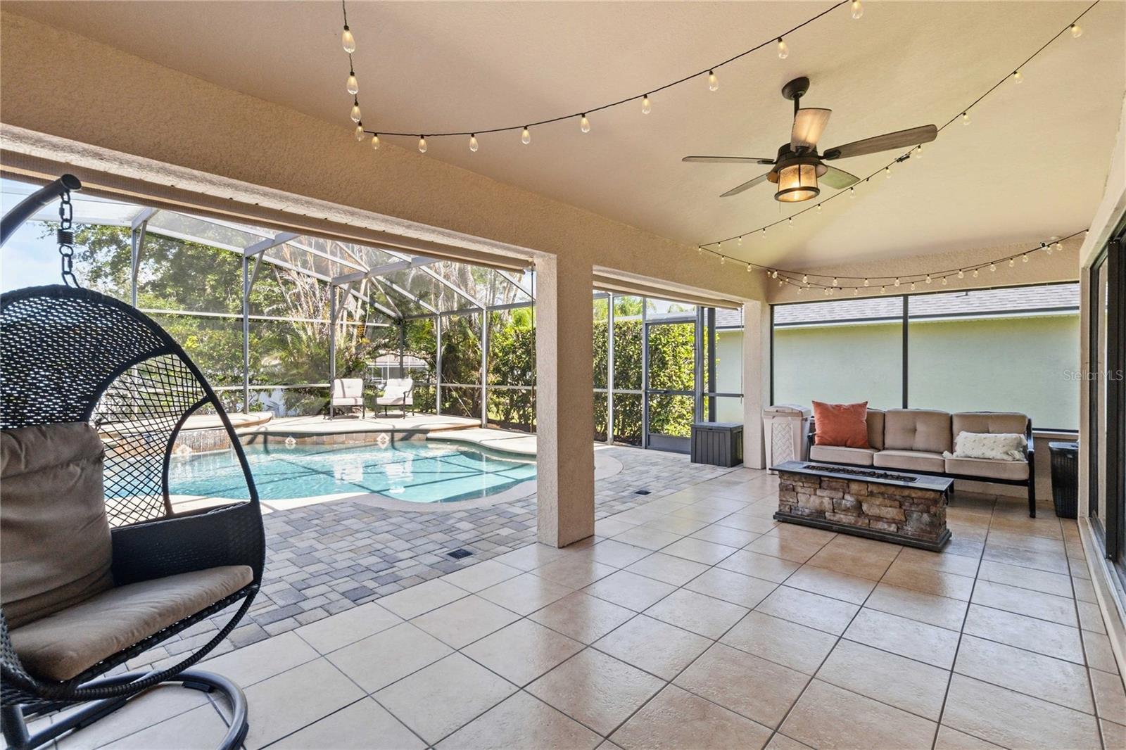 EAST LAKE RESERVE AT NARCOOSSEE UNIT 4 - Residential