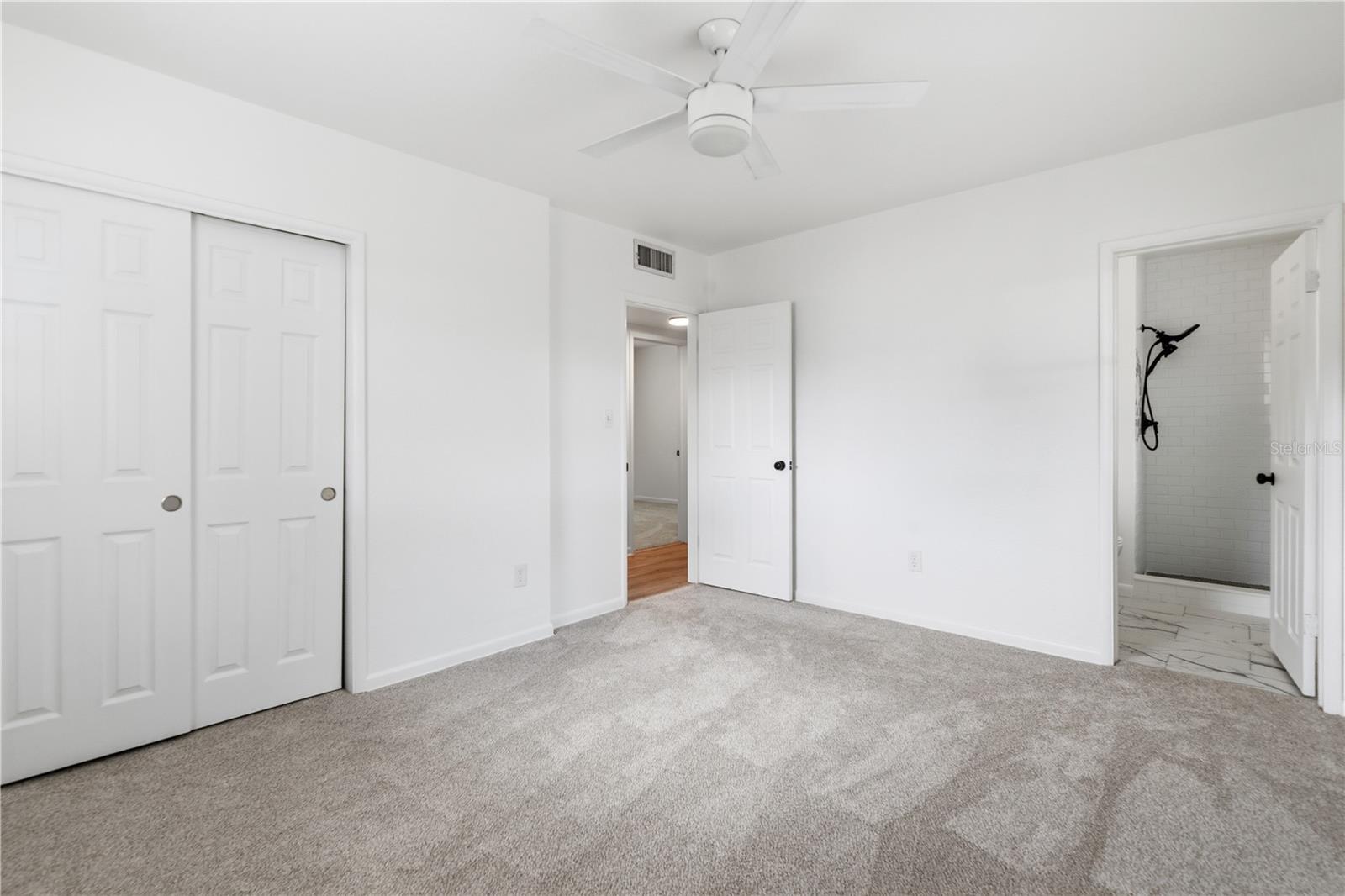 DUNEDIN ISLES COUNTRY CLUB - Residential