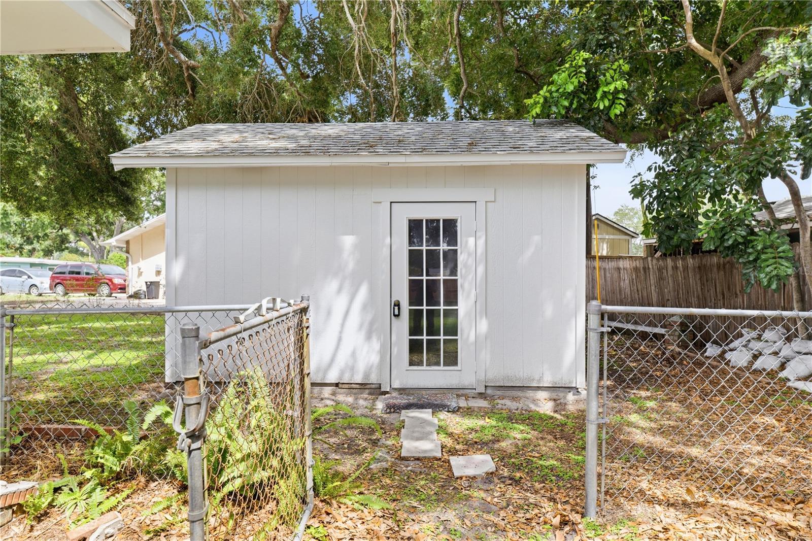 DUNEDIN ISLES COUNTRY CLUB - Residential
