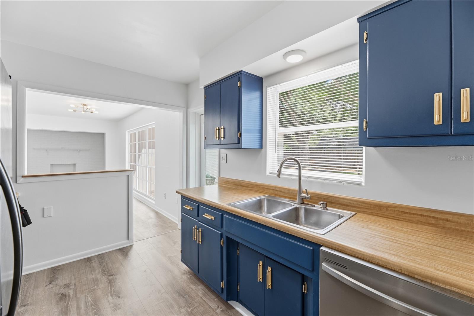 DUNEDIN ISLES COUNTRY CLUB - Residential