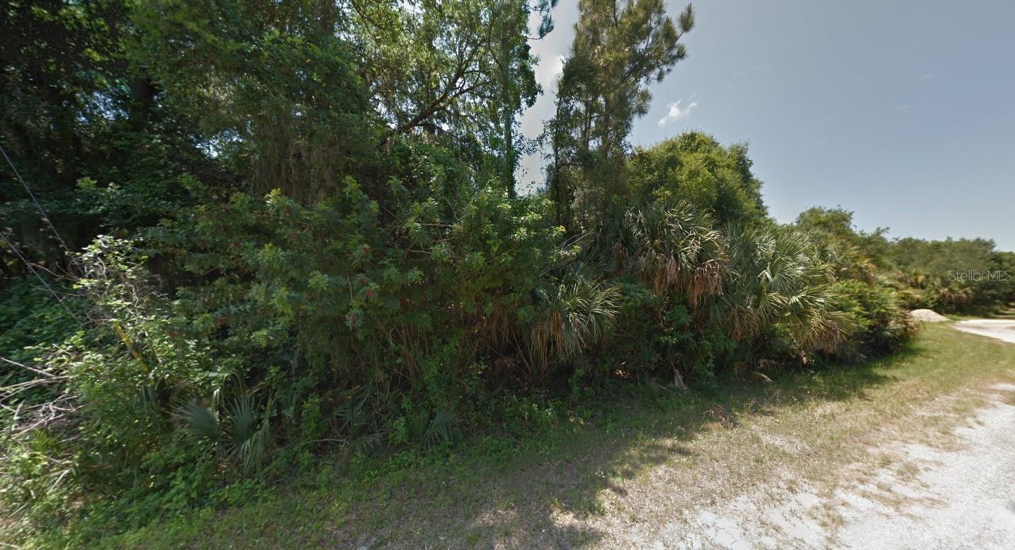 PORT CHARLOTTE SUB 25 - Land