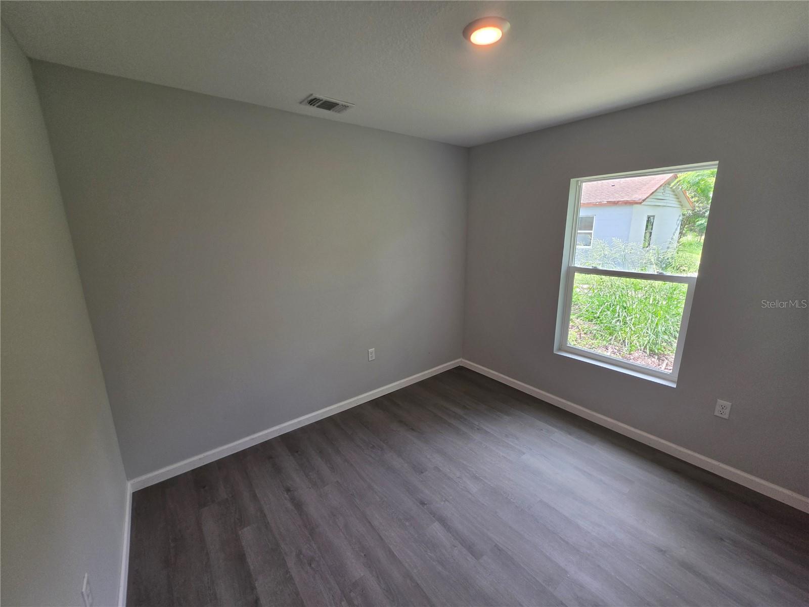 LAKE WALES LAND CO SUB - Residential Lease