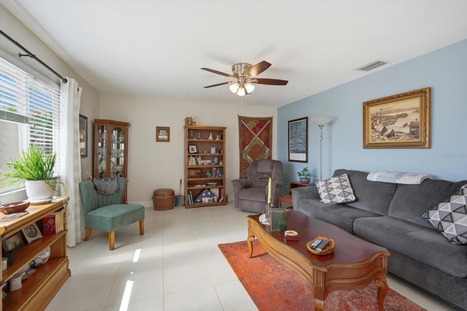 STRATHMORE RIVERSIDE III - Residential