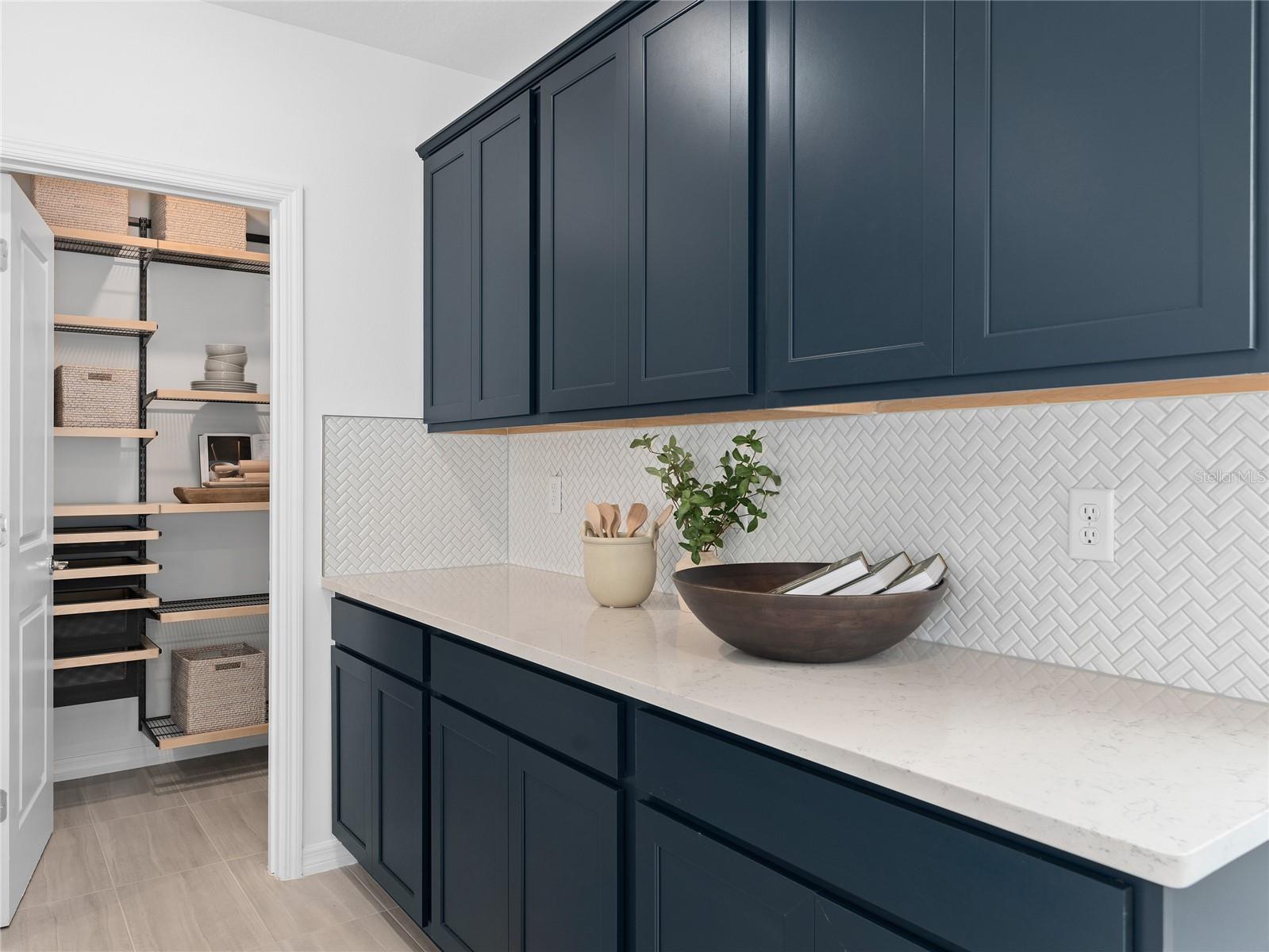 PARKSIDE TRAILS - Residential