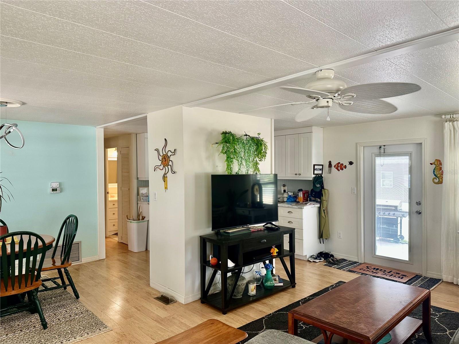 BRADENTON TROPICAL PALMS CO-OP - Residential