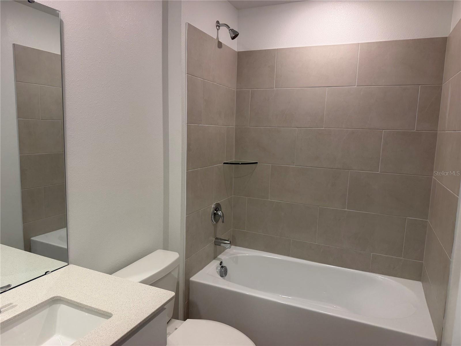EDGEWATER CROSS PRAIRIE PH 1 - Residential Lease