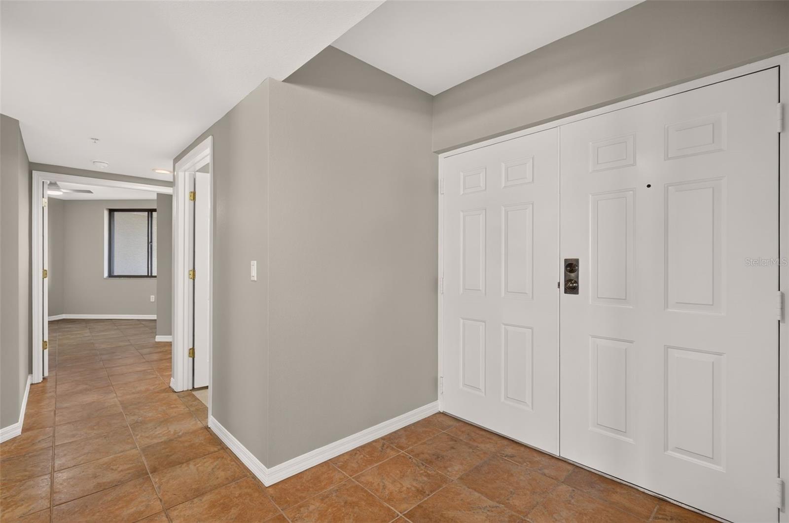SUNWATCH ON ISLAND ESTATES - Residential