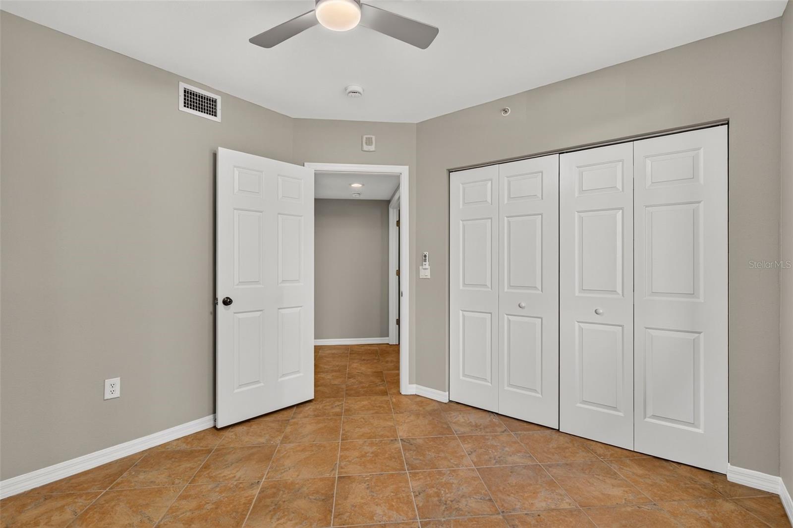 SUNWATCH ON ISLAND ESTATES - Residential