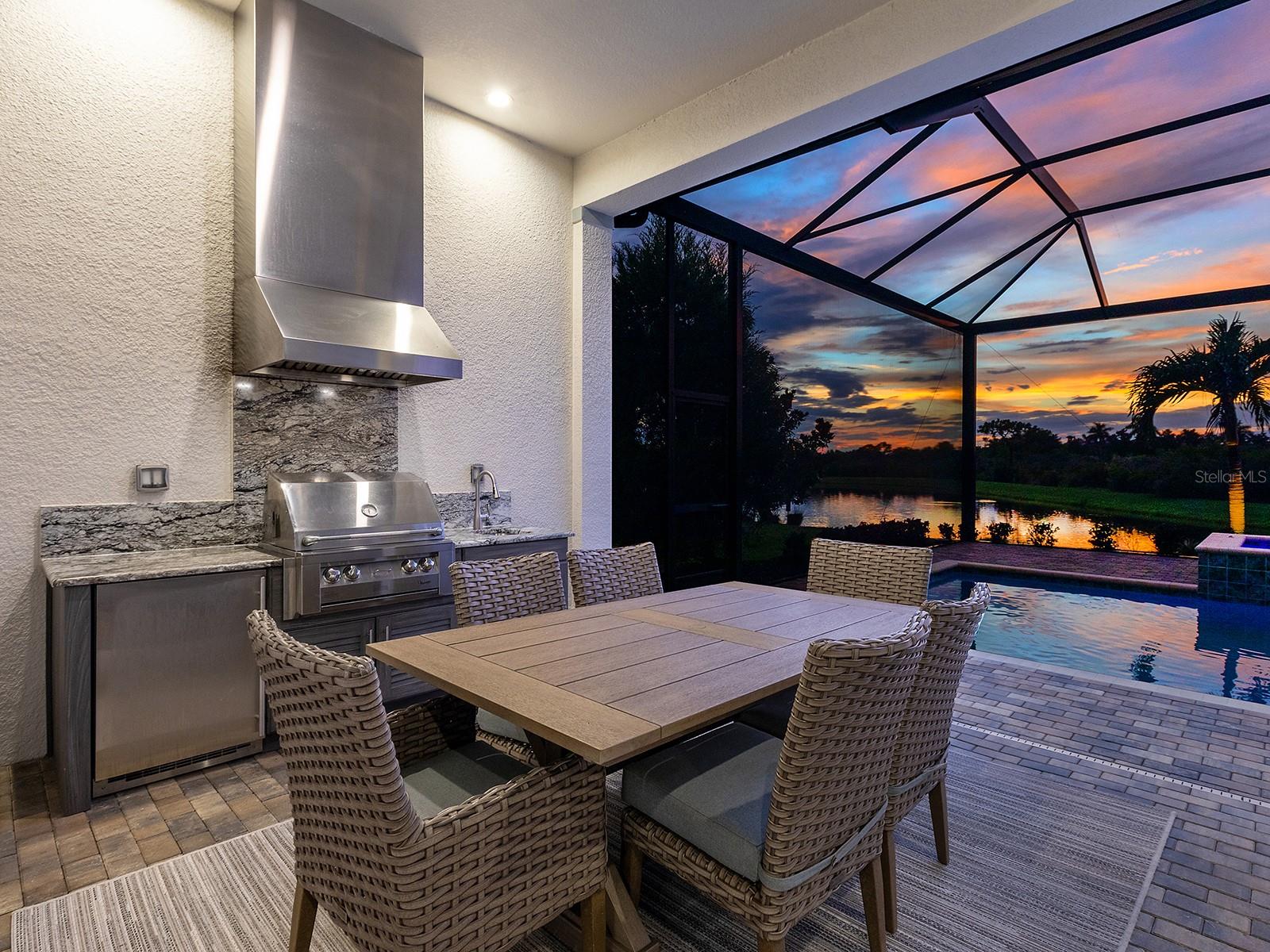LAKE CLUB - Residential