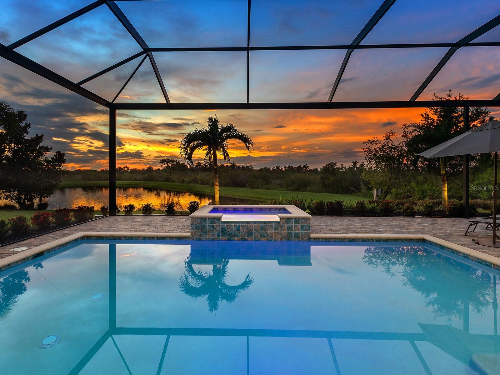 LAKE CLUB - Residential