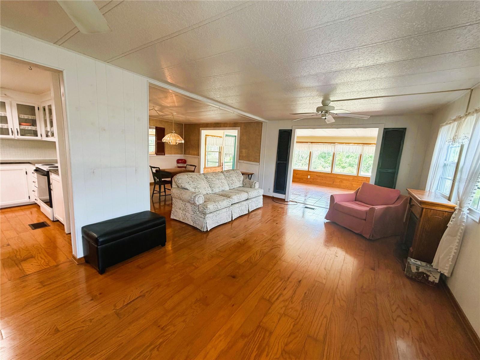HAWTHORNE AT LEESBURG A COOP - Residential