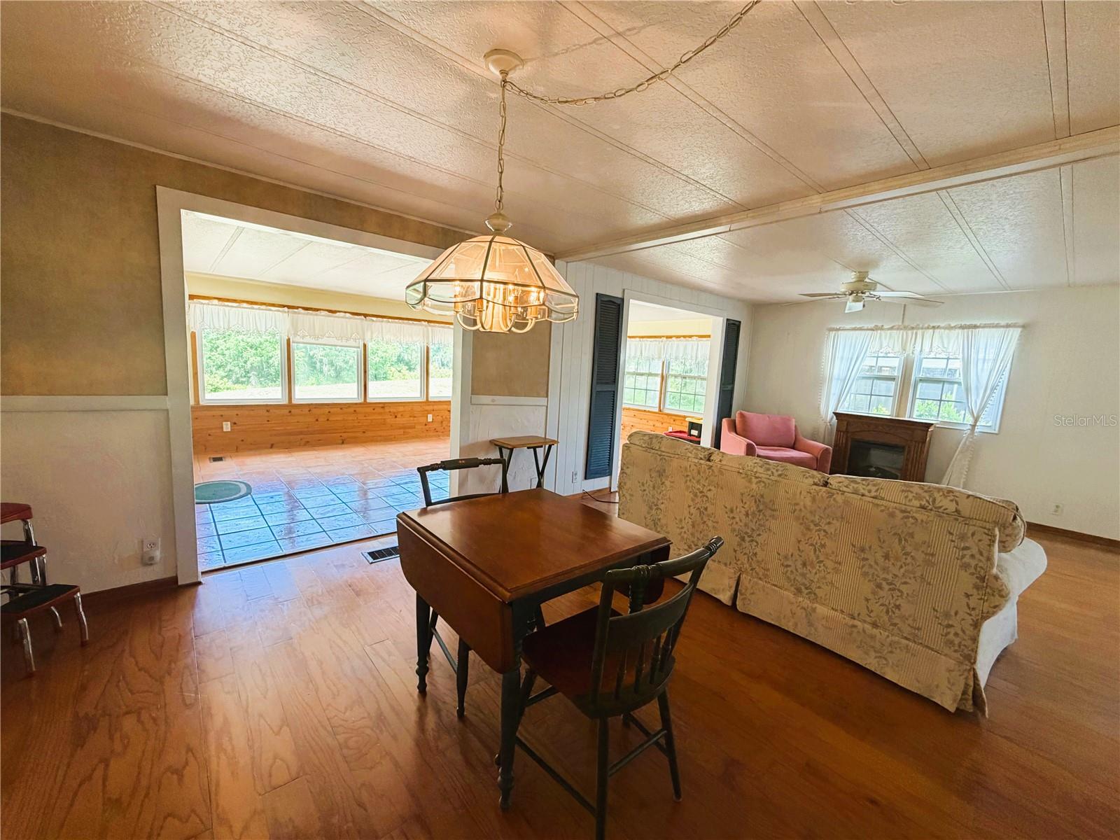 HAWTHORNE AT LEESBURG A COOP - Residential