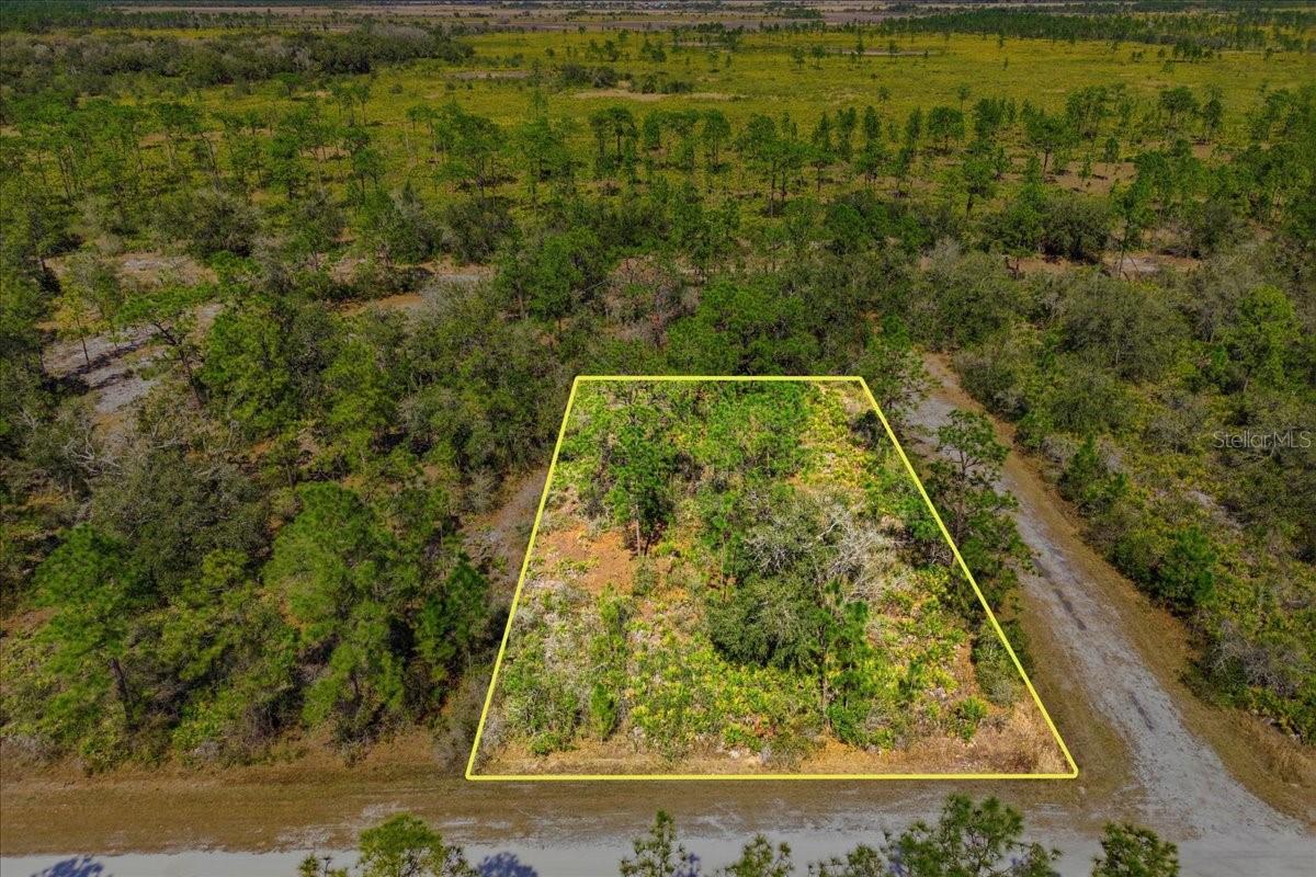 INDIAN LAKE ESTATES - Land