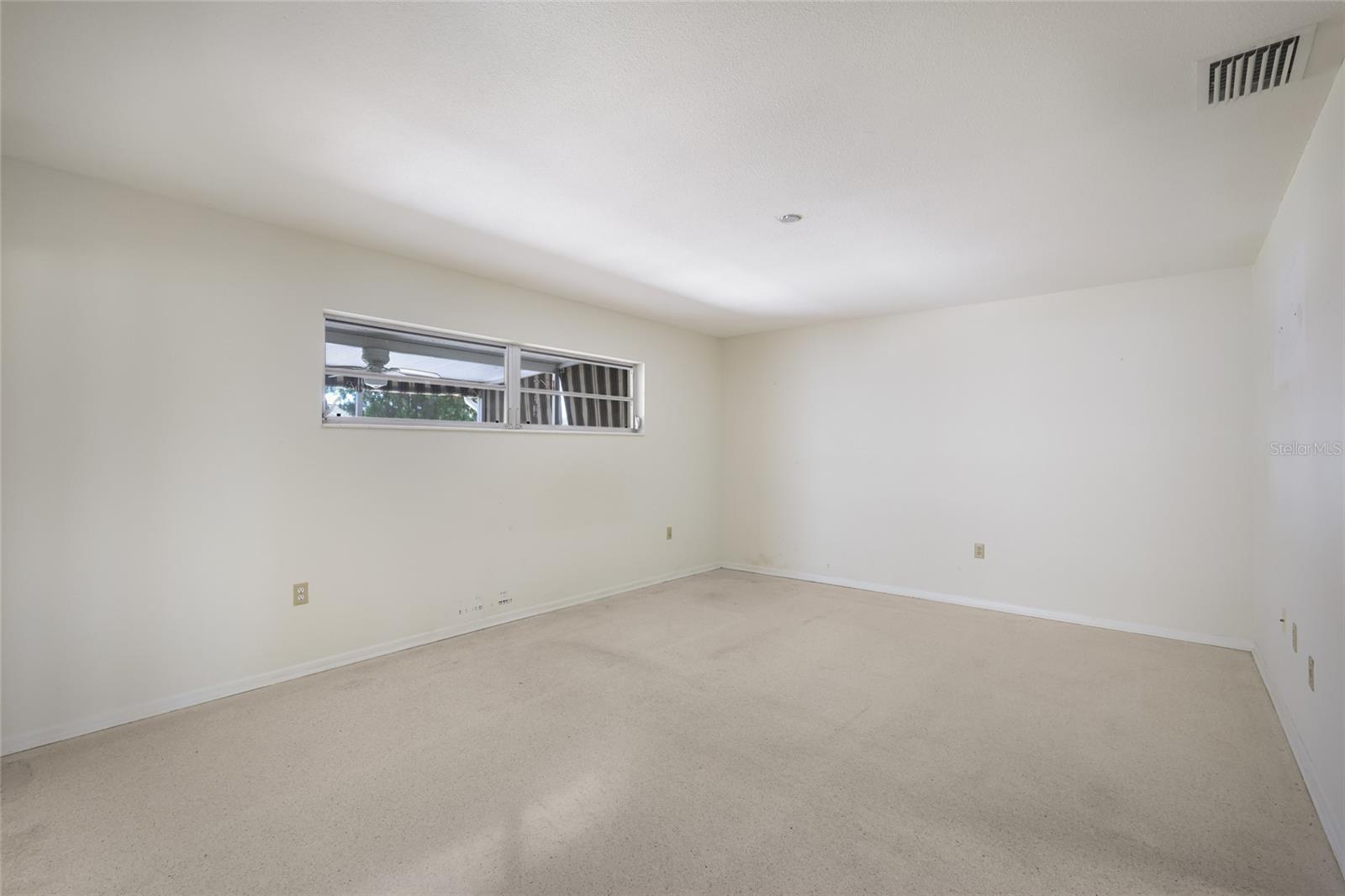 WINDSOR PARK FIRST UNIT - Residential