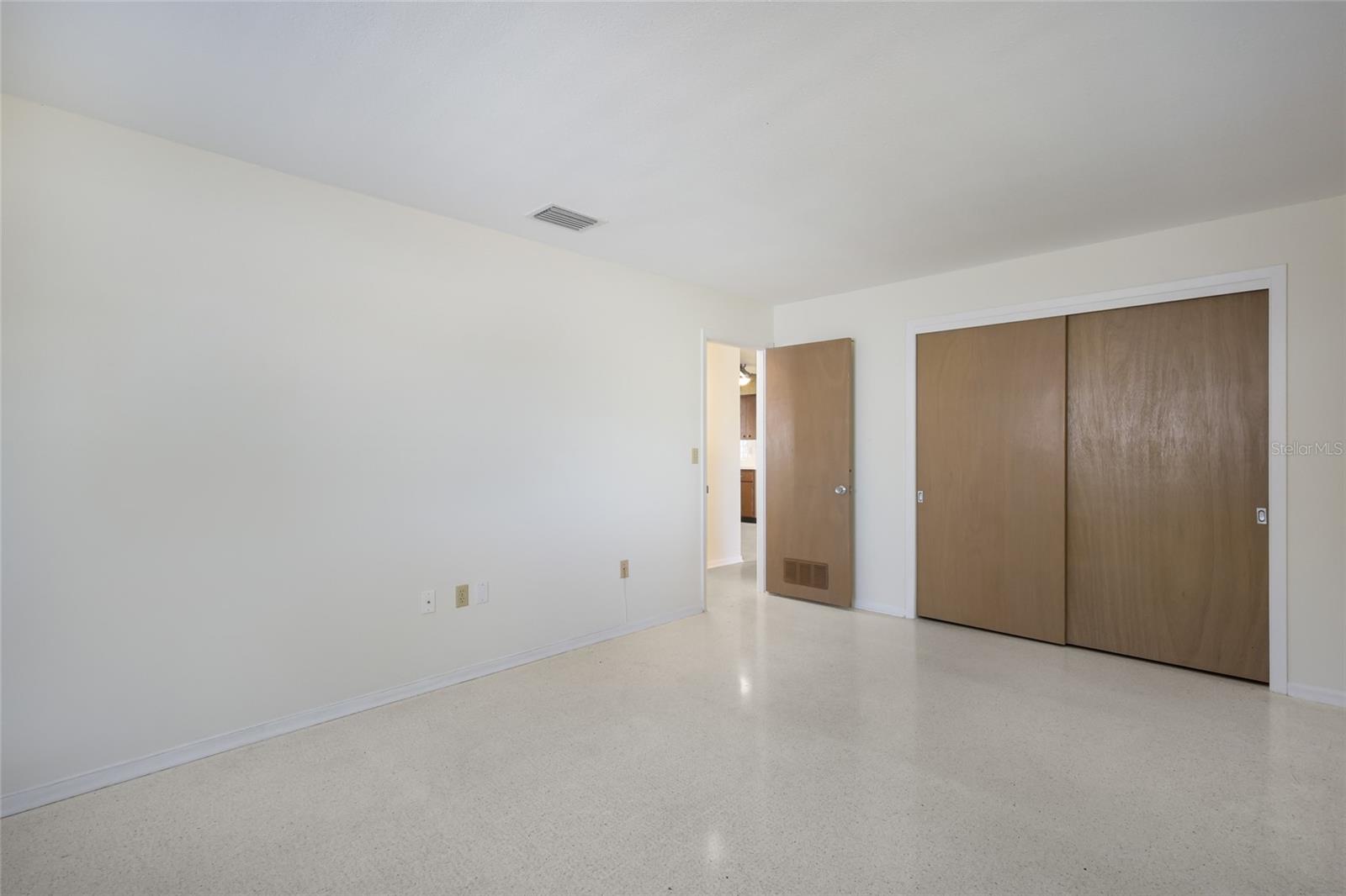 WINDSOR PARK FIRST UNIT - Residential
