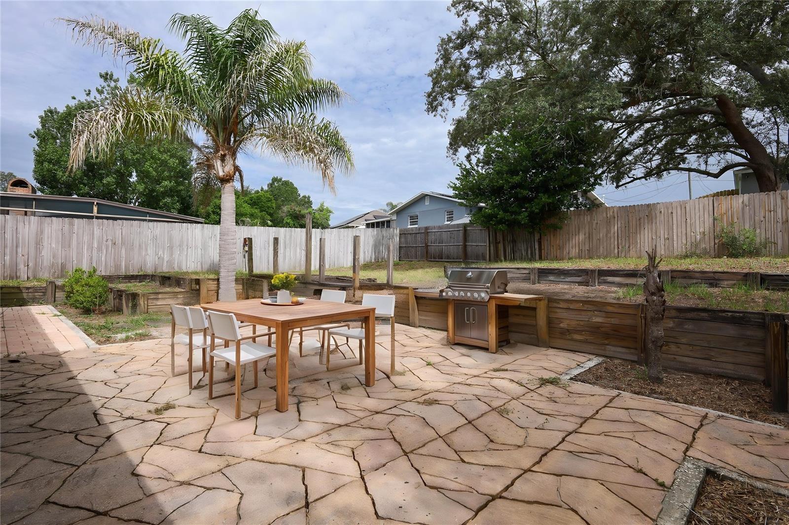 DELTONA LAKES UNIT 9 - Residential