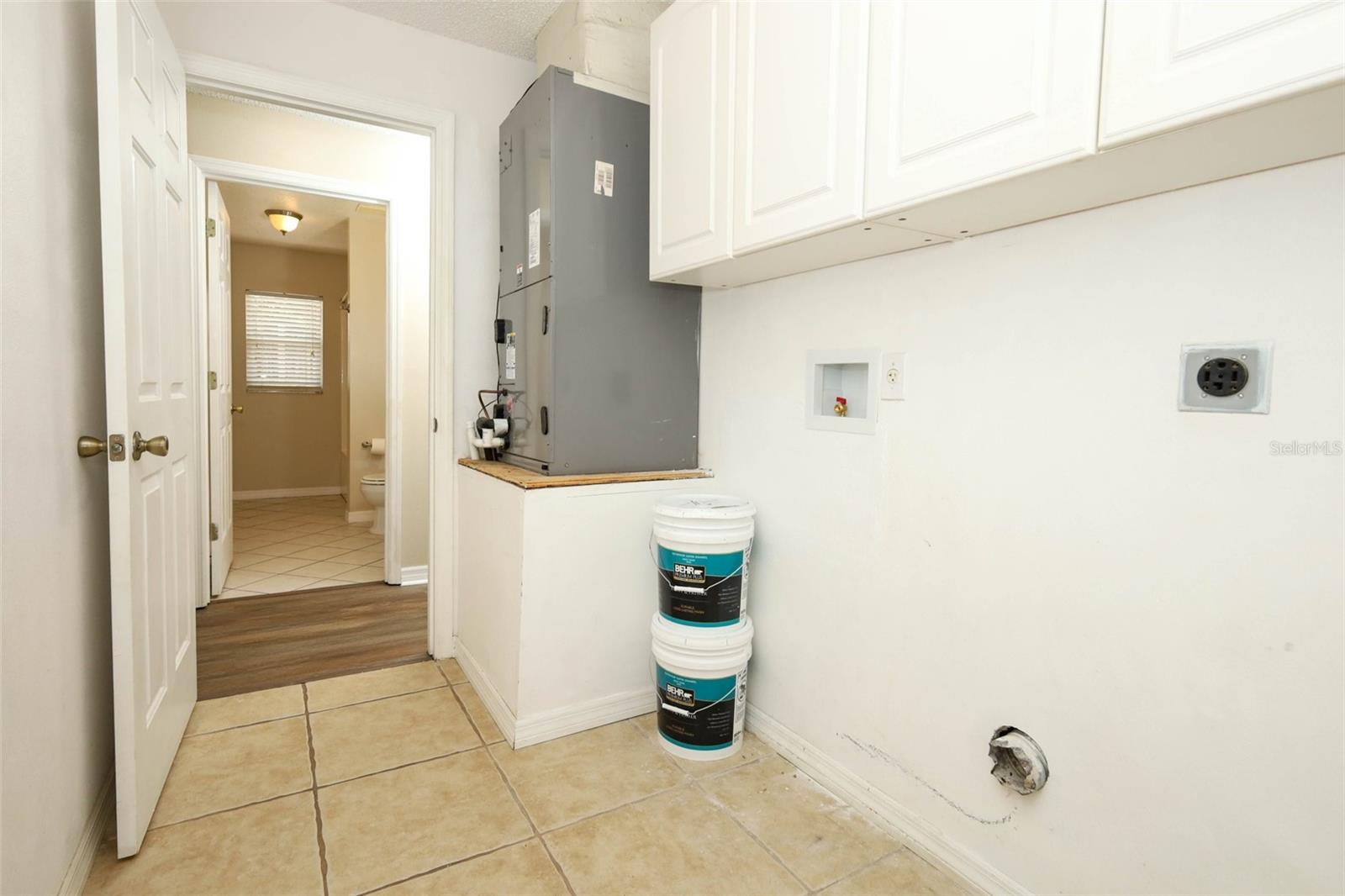 DELTONA LAKES UNIT 9 - Residential