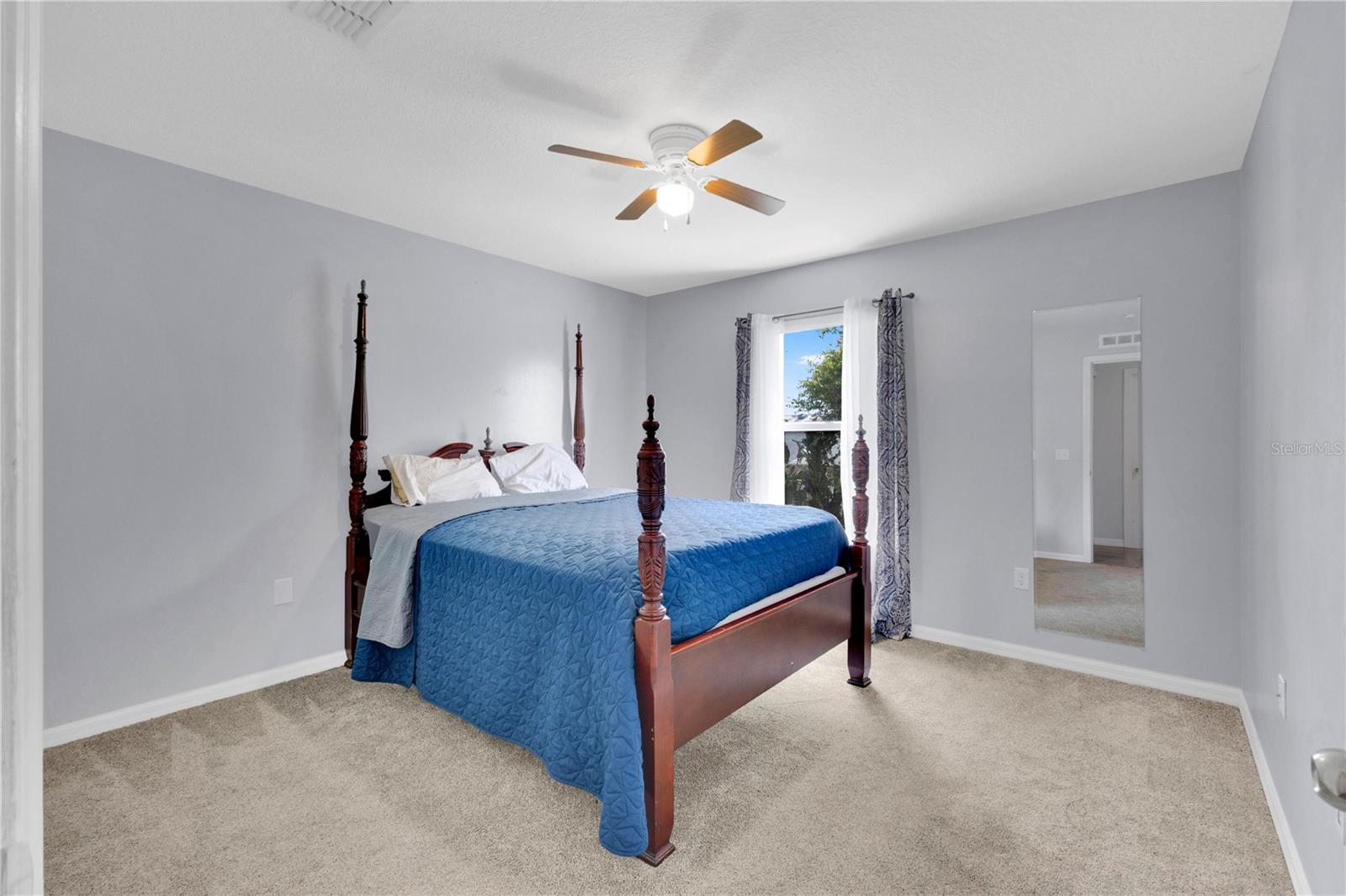 ASHTON PARK - Residential