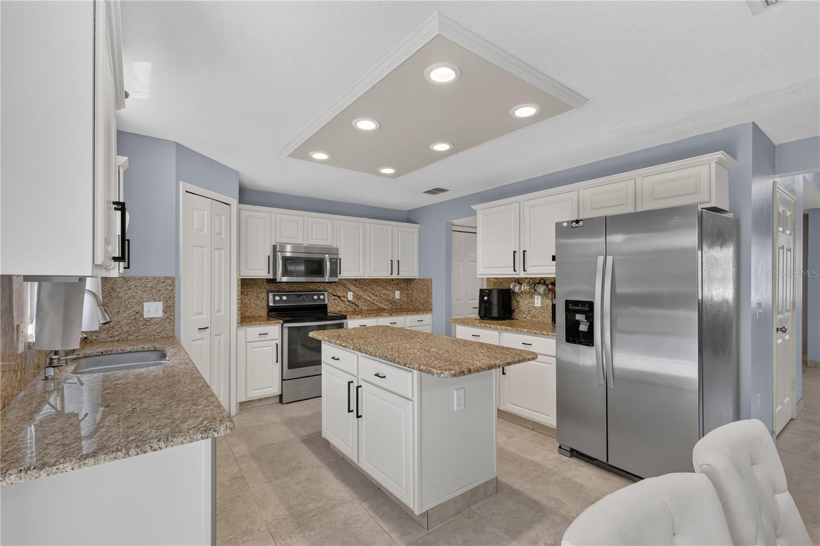 ASHTON PARK - Residential