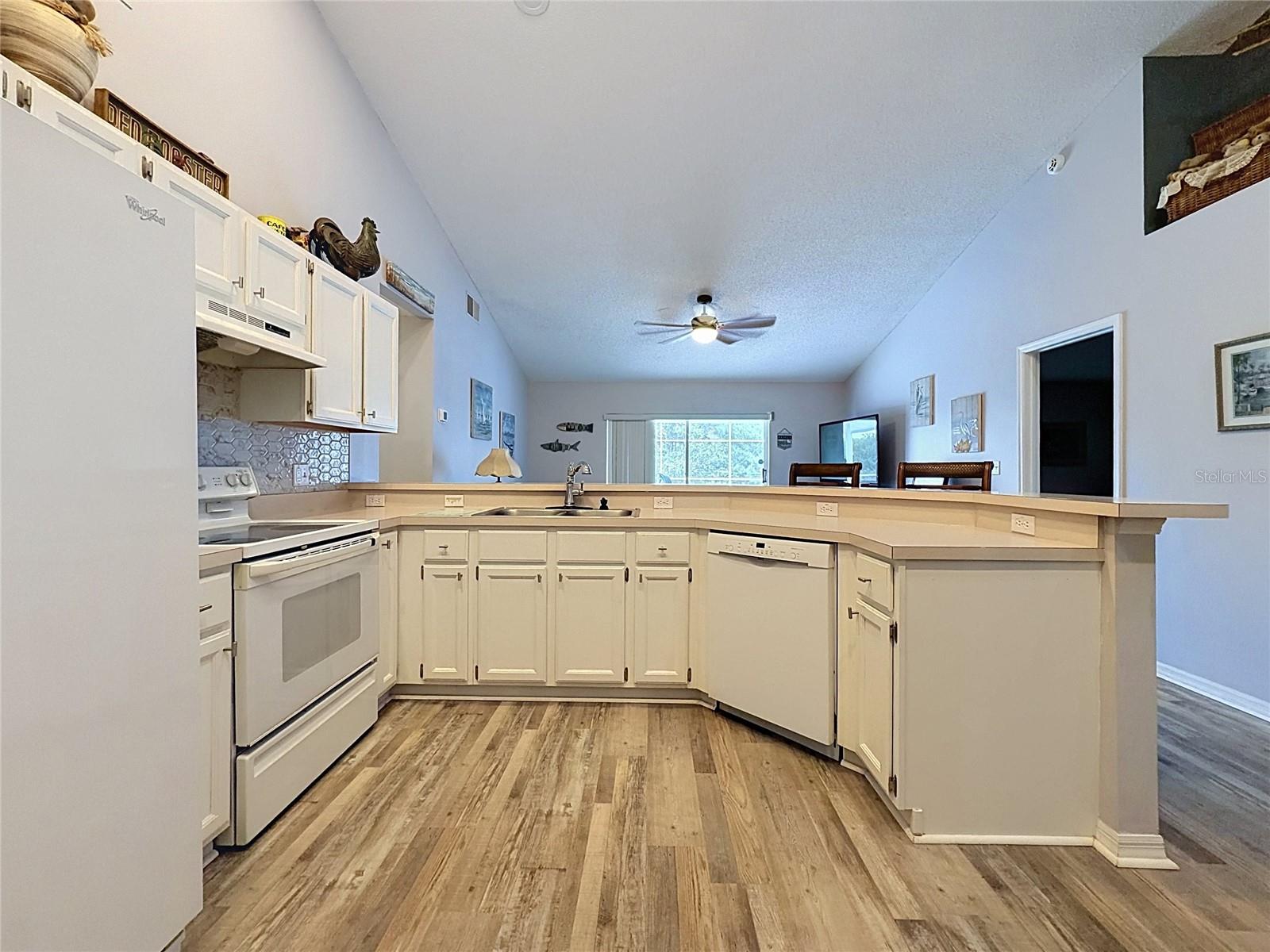 LAKE DAVENPORT ESTATES WEST PH 02 - Residential