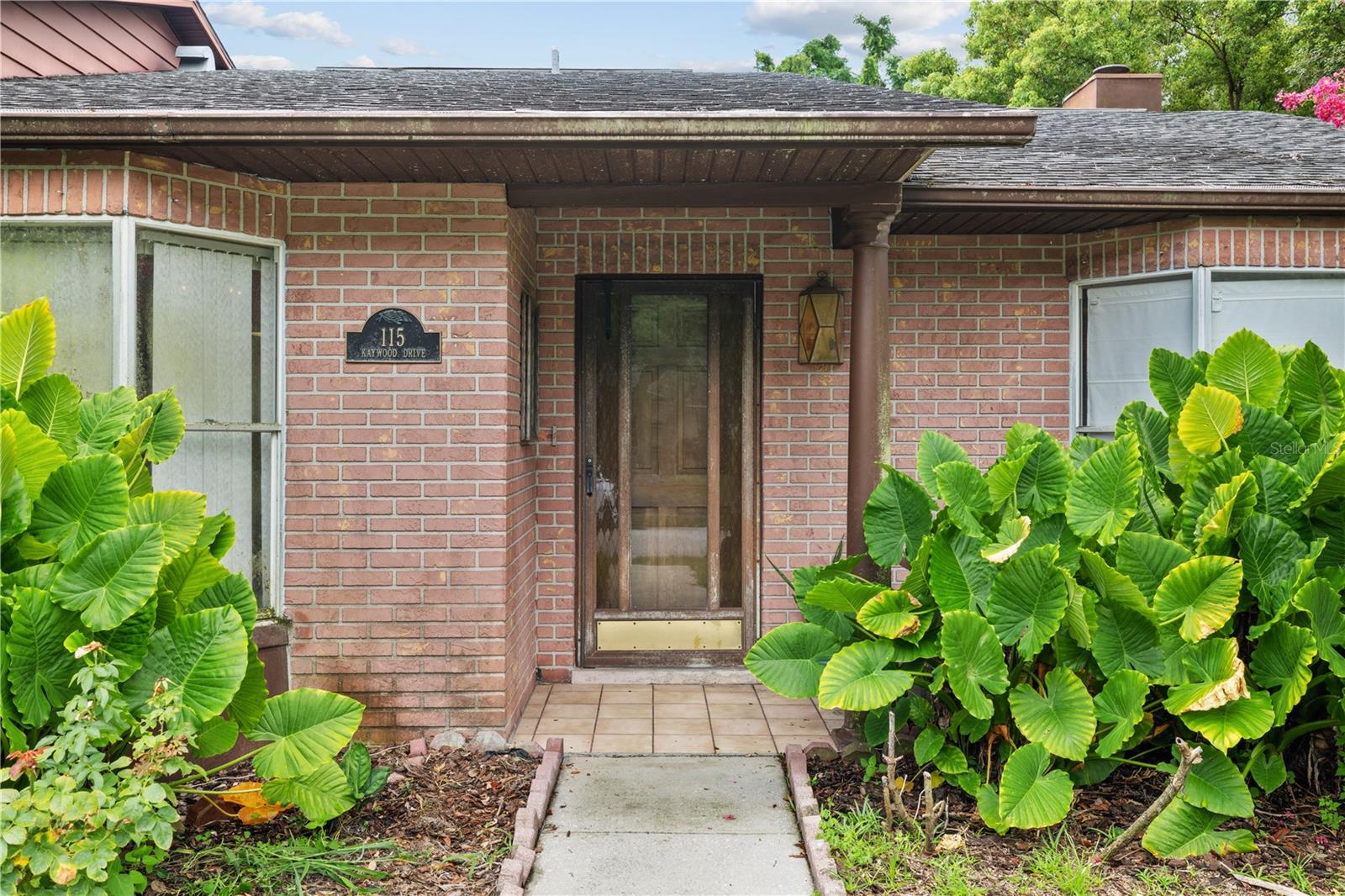 KAYWOOD REPLAT - Residential