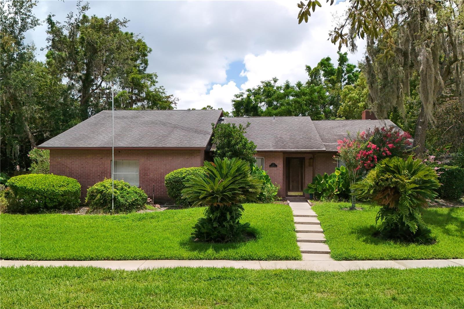KAYWOOD REPLAT - Residential