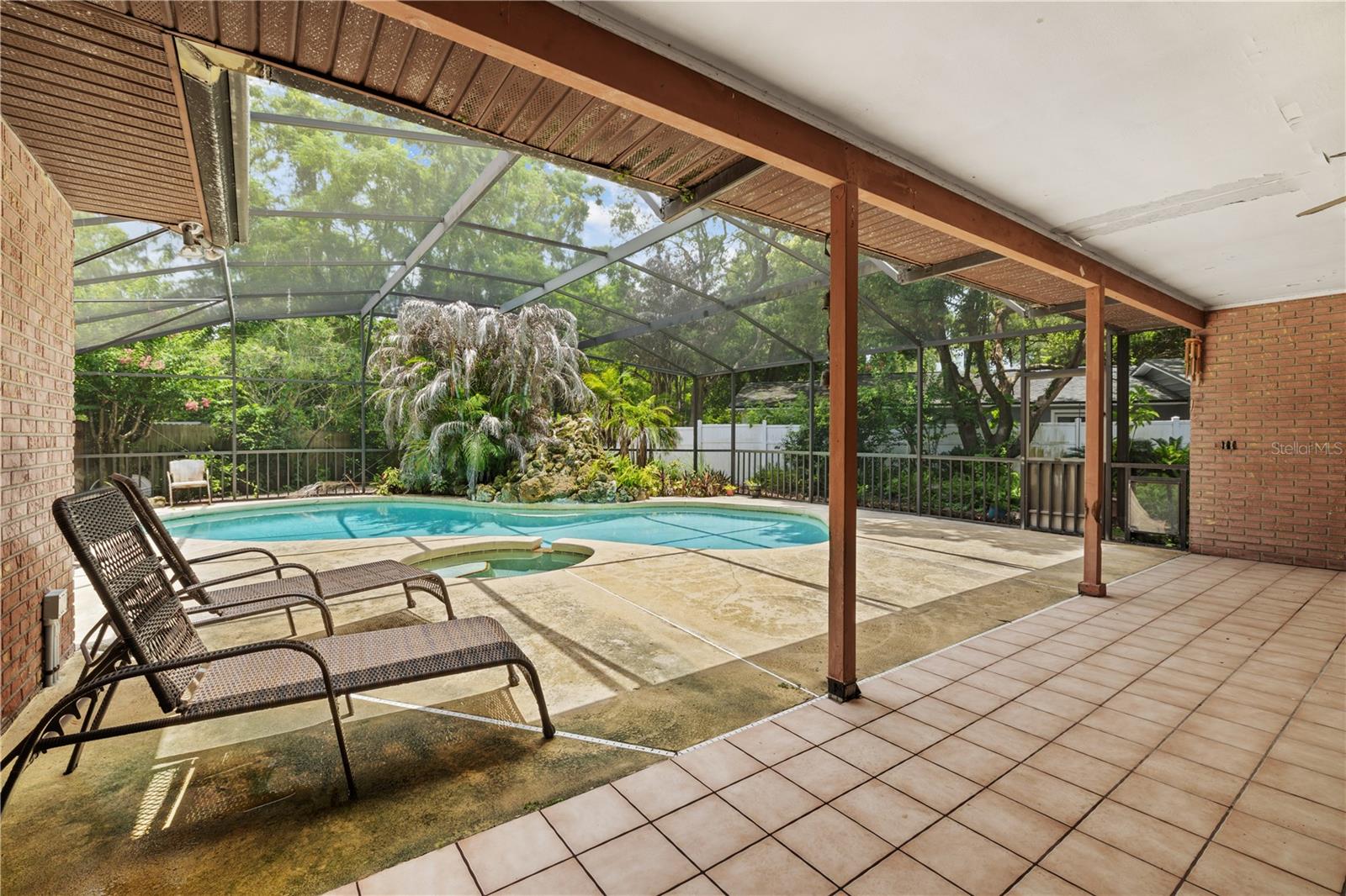 KAYWOOD REPLAT - Residential