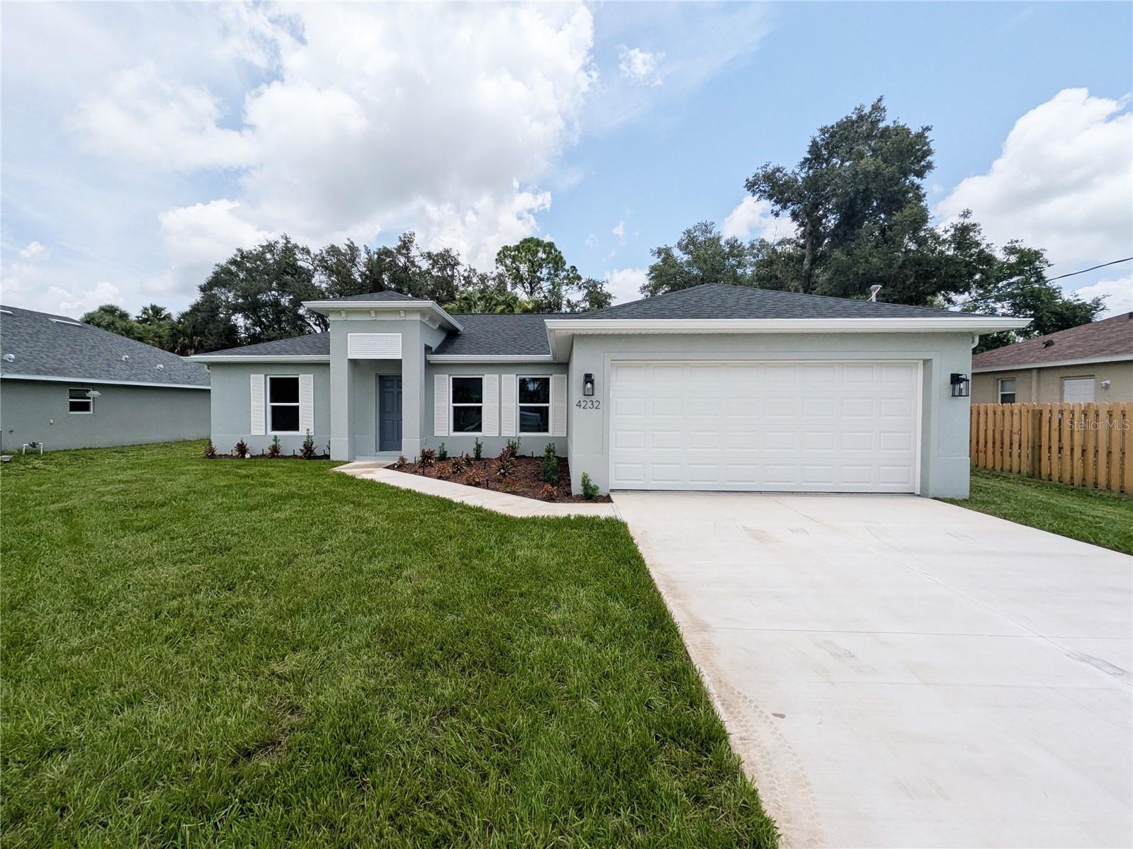 1534 - PORT CHARLOTTE SUB 11 - Residential