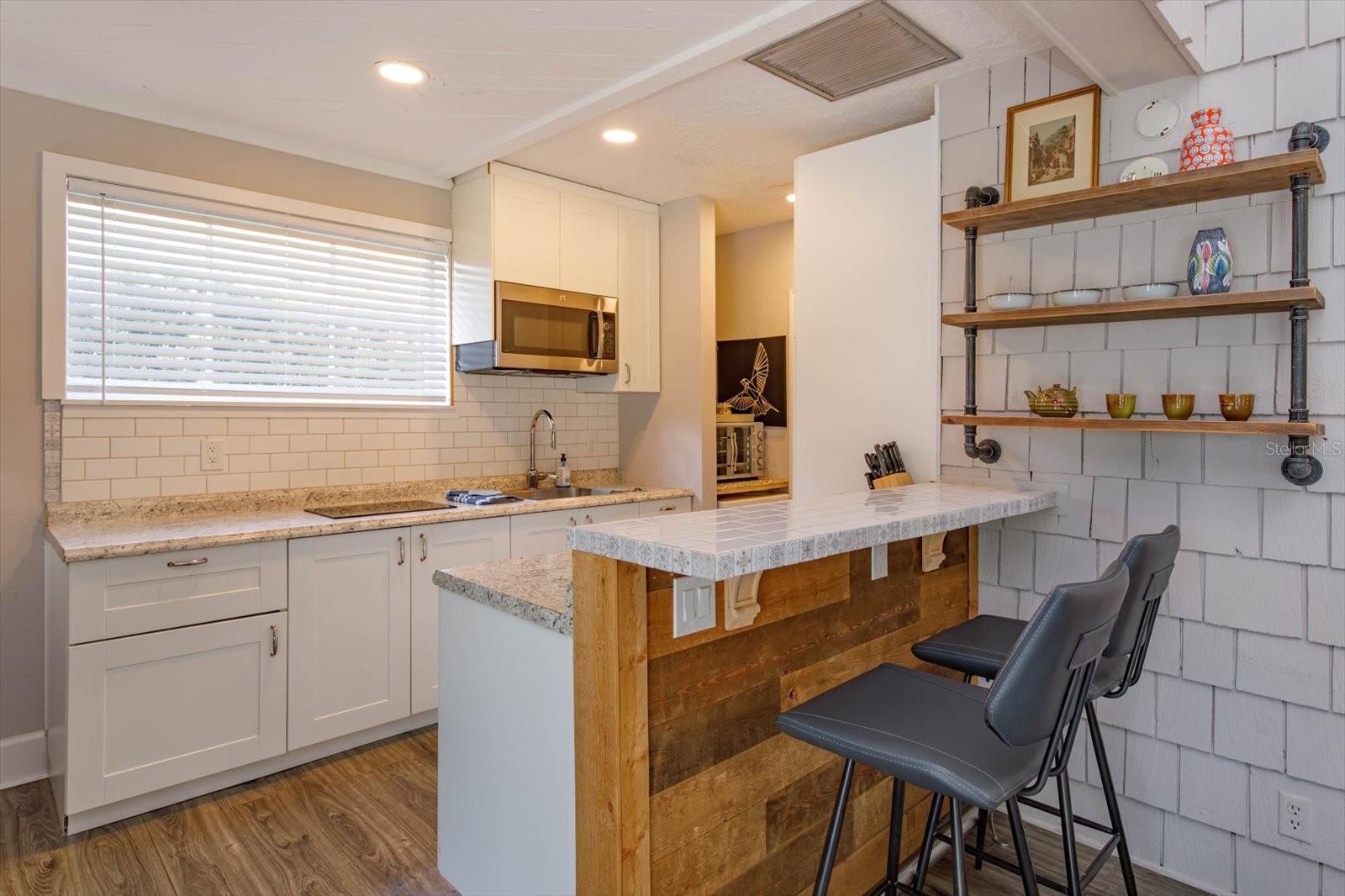 CLOVERLAWN - Residential