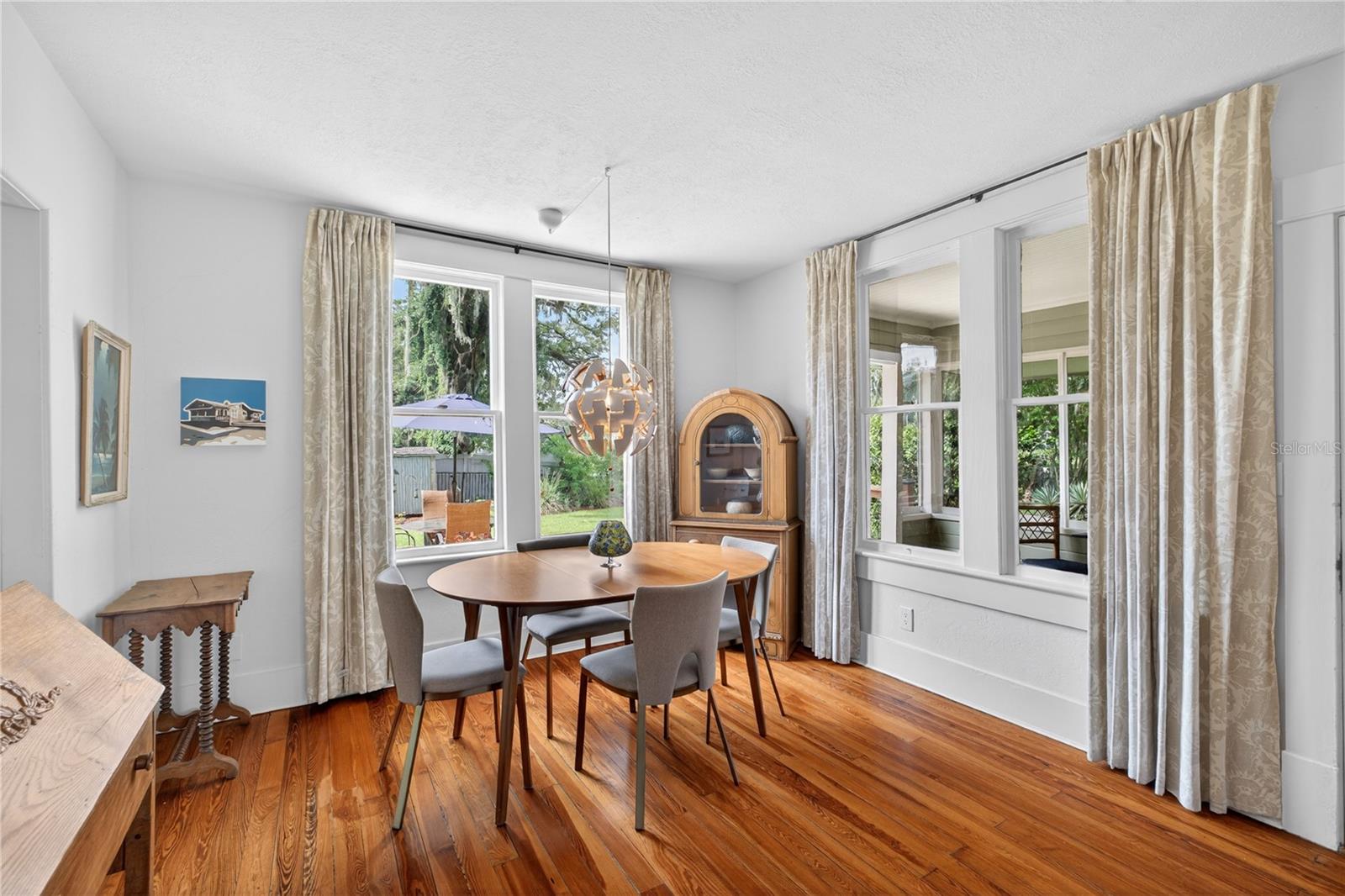 CLOVERLAWN - Residential