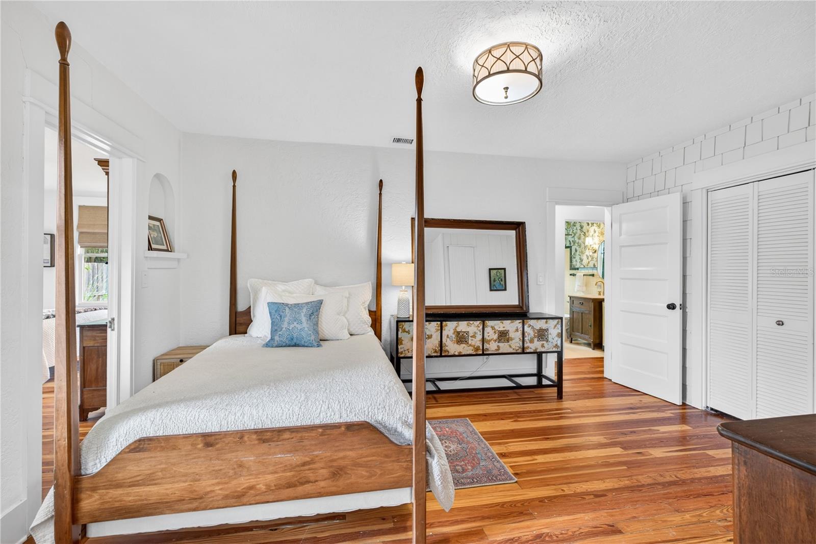 CLOVERLAWN - Residential