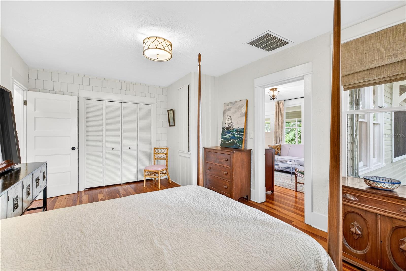 CLOVERLAWN - Residential
