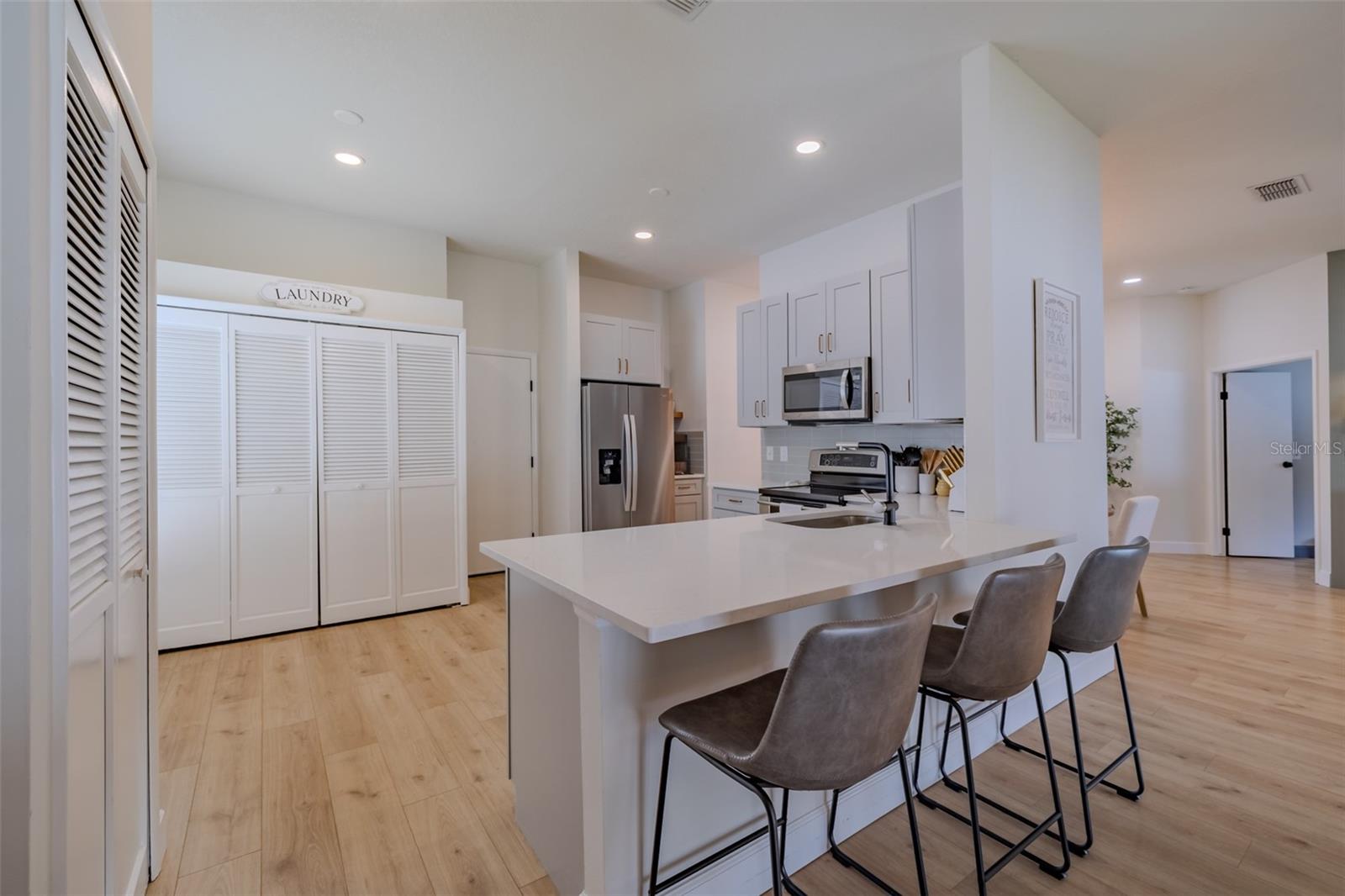 KINGSWAY OAKS PH 1 - Residential