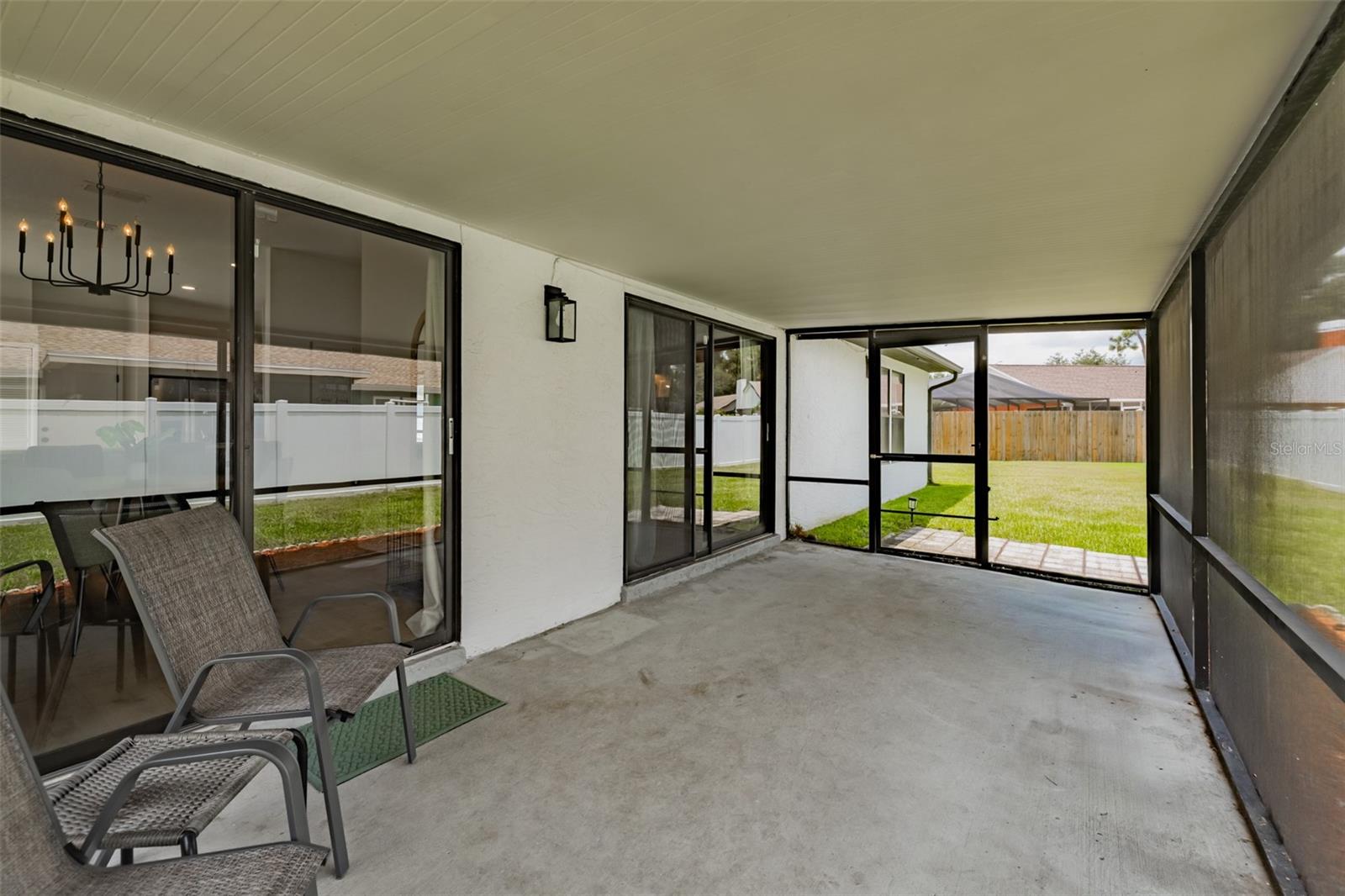 KINGSWAY OAKS PH 1 - Residential