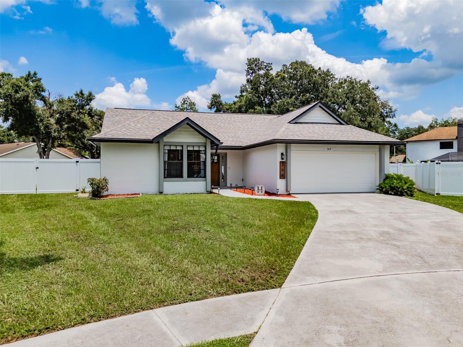 KINGSWAY OAKS PH 1 - Residential