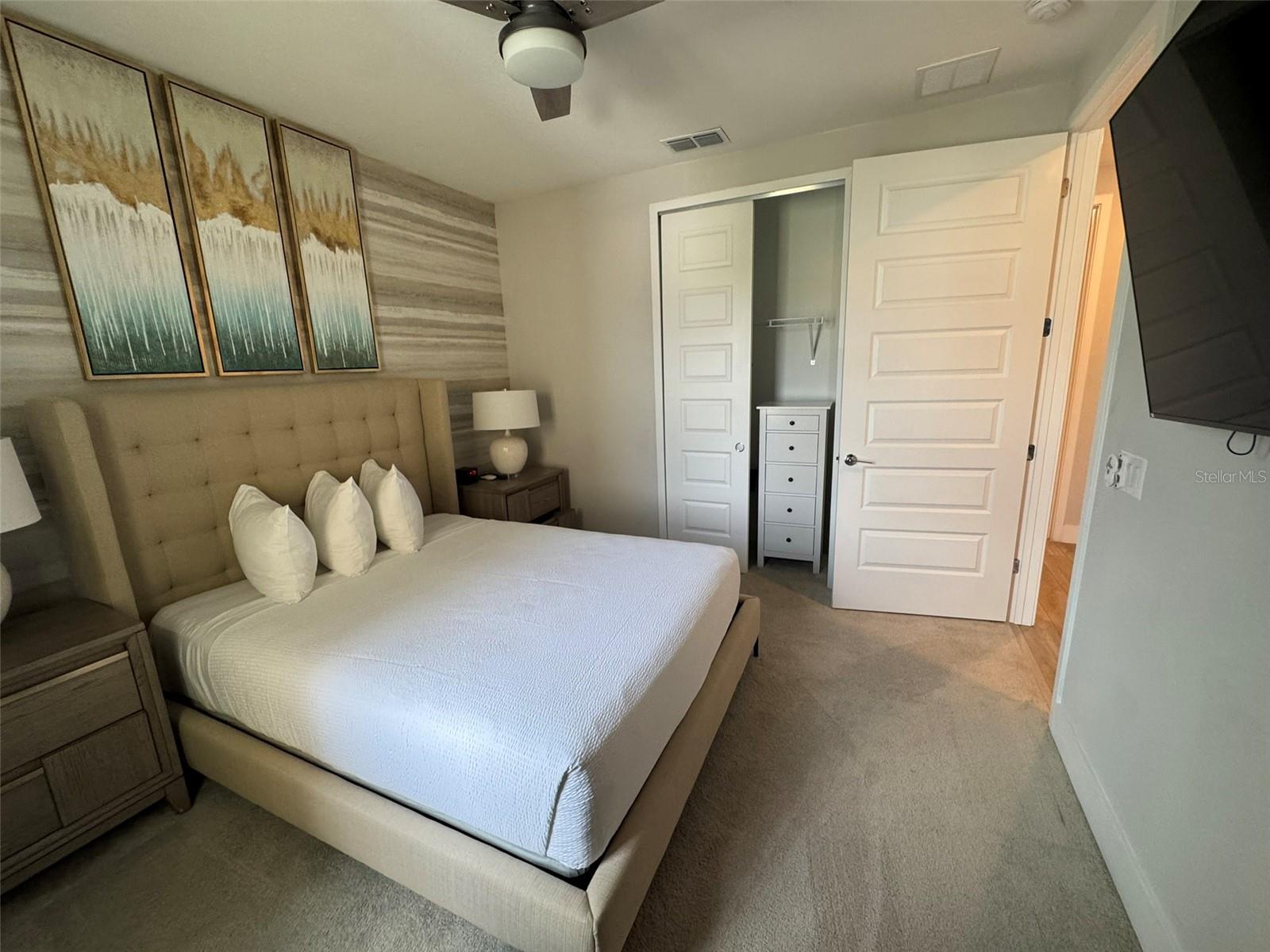 REUNION FAIRWAYS 17 & 18 PH 3 - Residential Lease