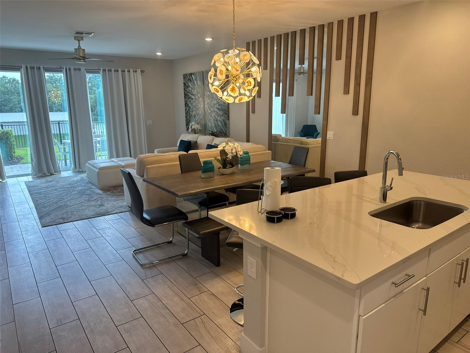 REUNION FAIRWAYS 17 & 18 PH 3 - Residential Lease