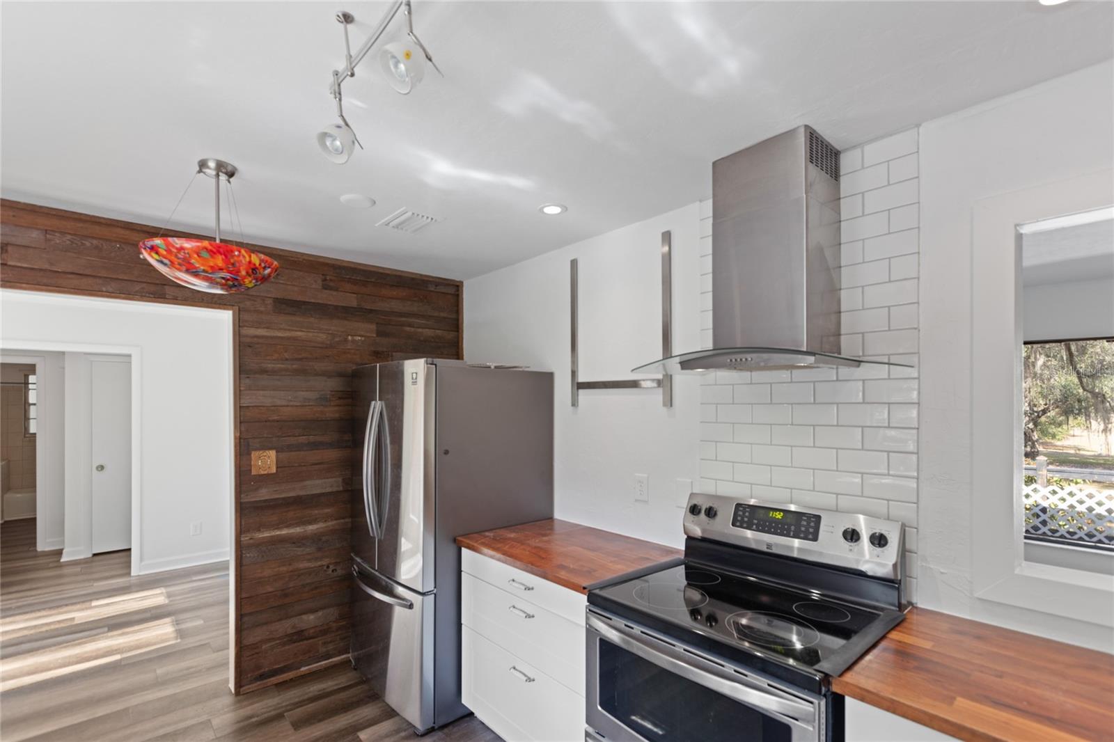 METES AND BOUNDS - Residential