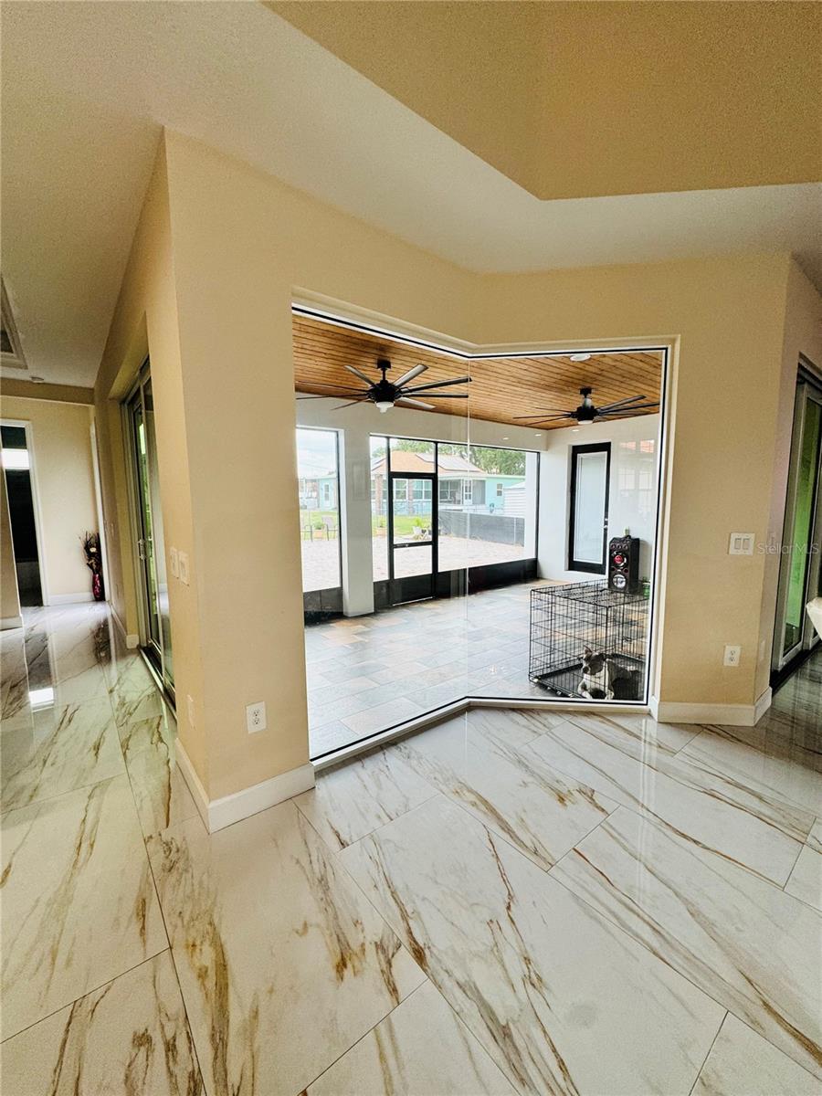 LAKE JESSIE OR CARRS J A - Residential