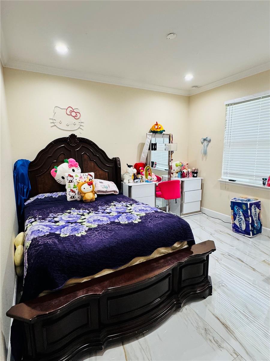 LAKE JESSIE OR CARRS J A - Residential