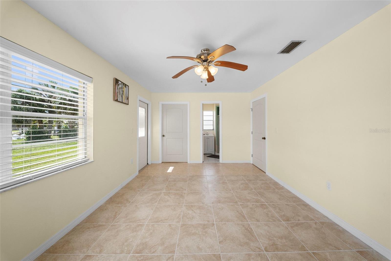 SUNCOAST - Residential
