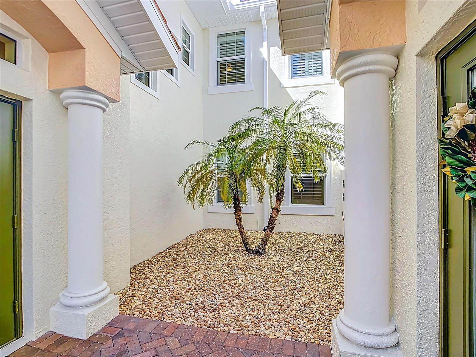 VENETIAN GOLF & RIVER CLUB - Residential