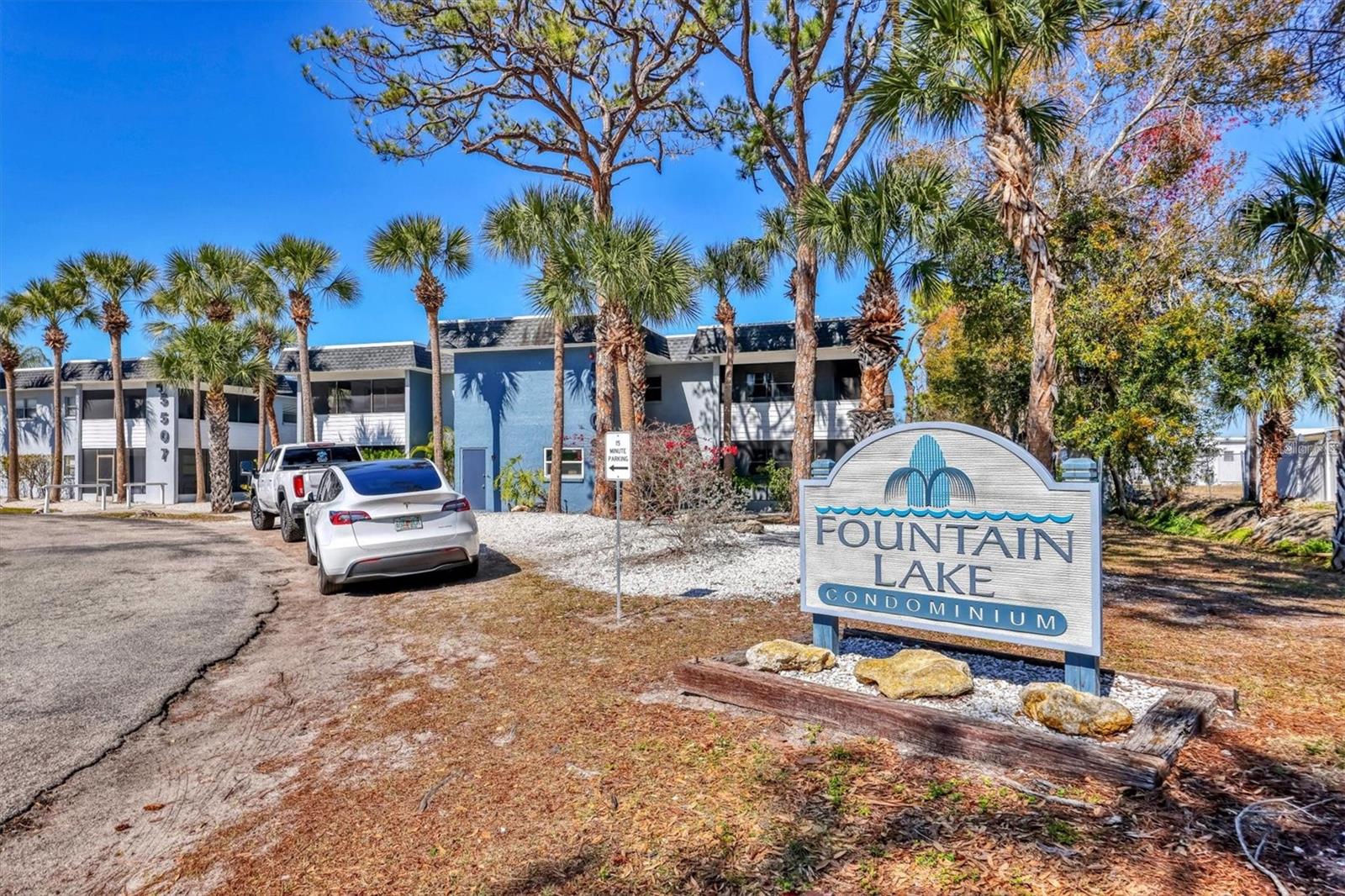 Welcome to comfortable Florida living in this inviting one-bedroom, one-bath condominium. Tucked into a well-maintained community, this home offers an excellent opportunity for full-time residence, seasonal escape or investment. With a beautiful community pool just a short distance away, this property blends convenience, value and lifestyle. There is one well-sized bedroom and one full bath and an area for flex-space use or office. This unit offers approximately 728 square feet of living area. This layout flows from the entry into open living/dining space. Solid construction built in 1981 with block/masonry style typical of the area. The condominium is part of a landscaped community that includes a sparkling pool and grilling area, ideal or relaxing or entertaining. This poolside community setting provides resort-style amenities without a resort price tag. In Bradenton’s 34207 ZIP code, close to shopping, dining and Gulf beaches, including nearby Anna Maria Island and all it has to offer to this tropical paradise. There is also easy access to Sarasota/Bradenton International Airport and major highways. Whether you’re looking for full-time living, a winter getaway or a smart rental investment, this home checks all the boxes.