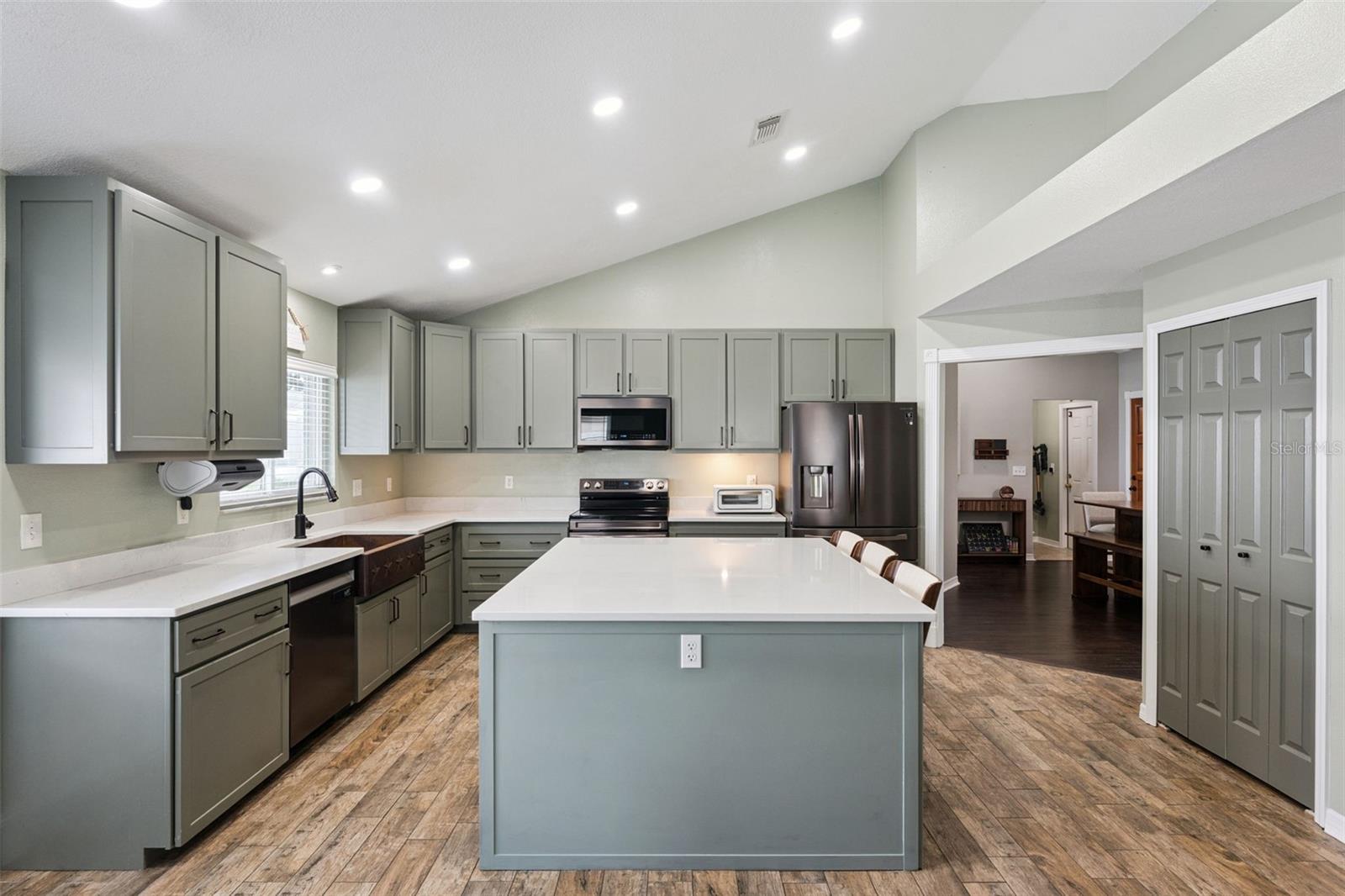 ALAFAYA WOODS PH 10 - Residential