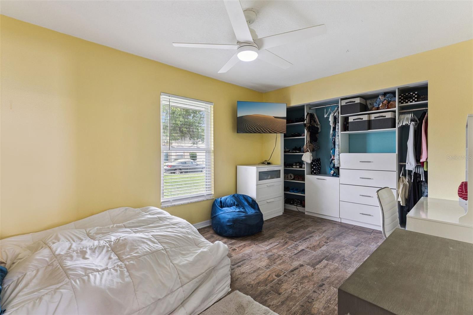 ALAFAYA WOODS PH 10 - Residential