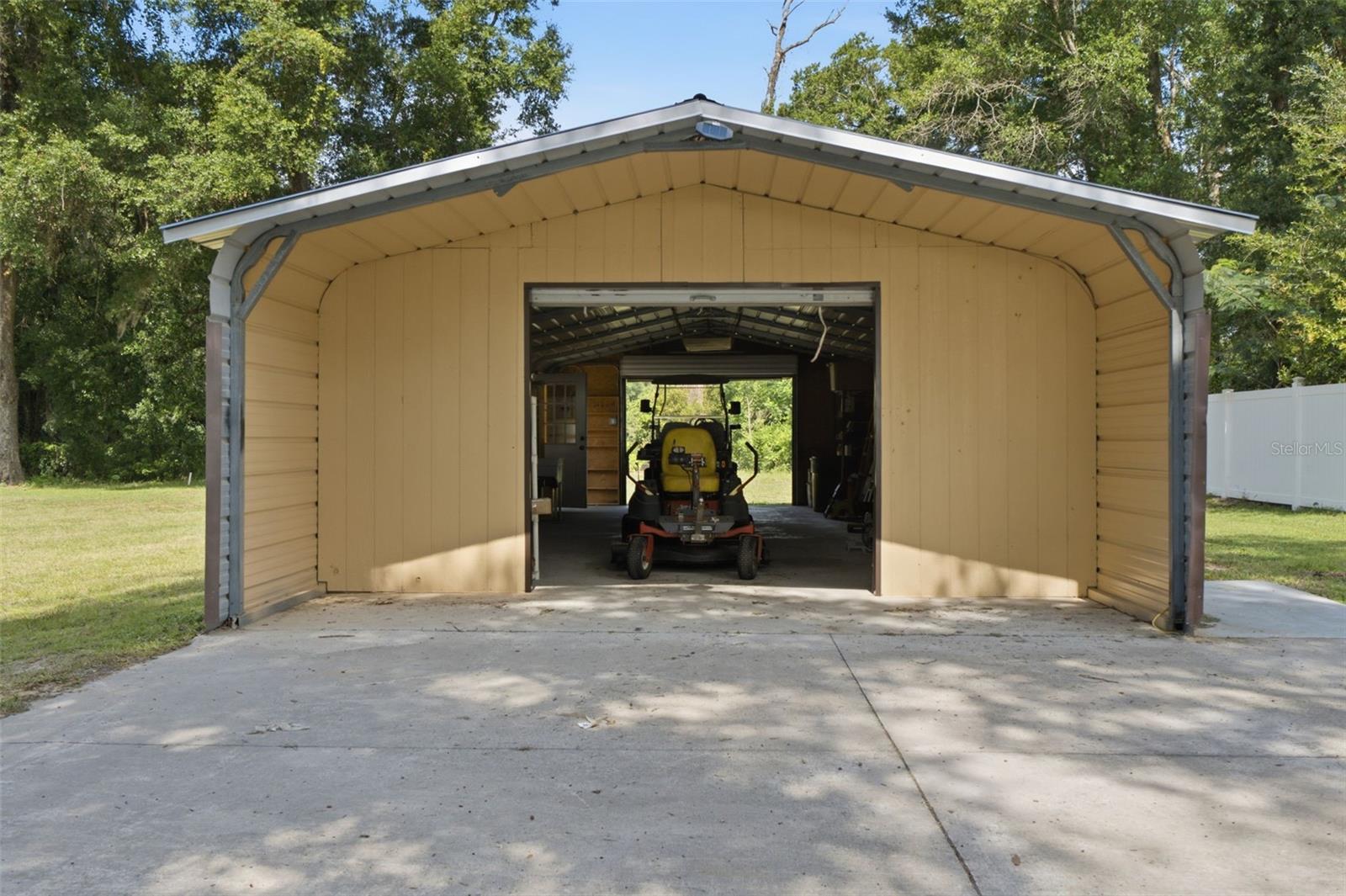 OCALA PARK ESTATE - Residential