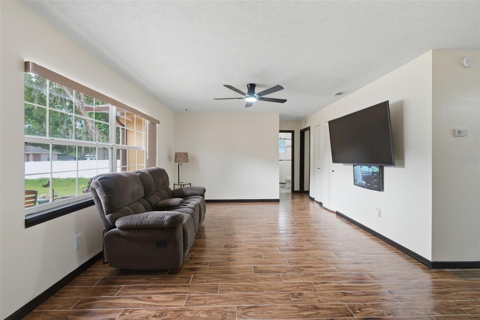 OCALA PARK ESTATE - Residential