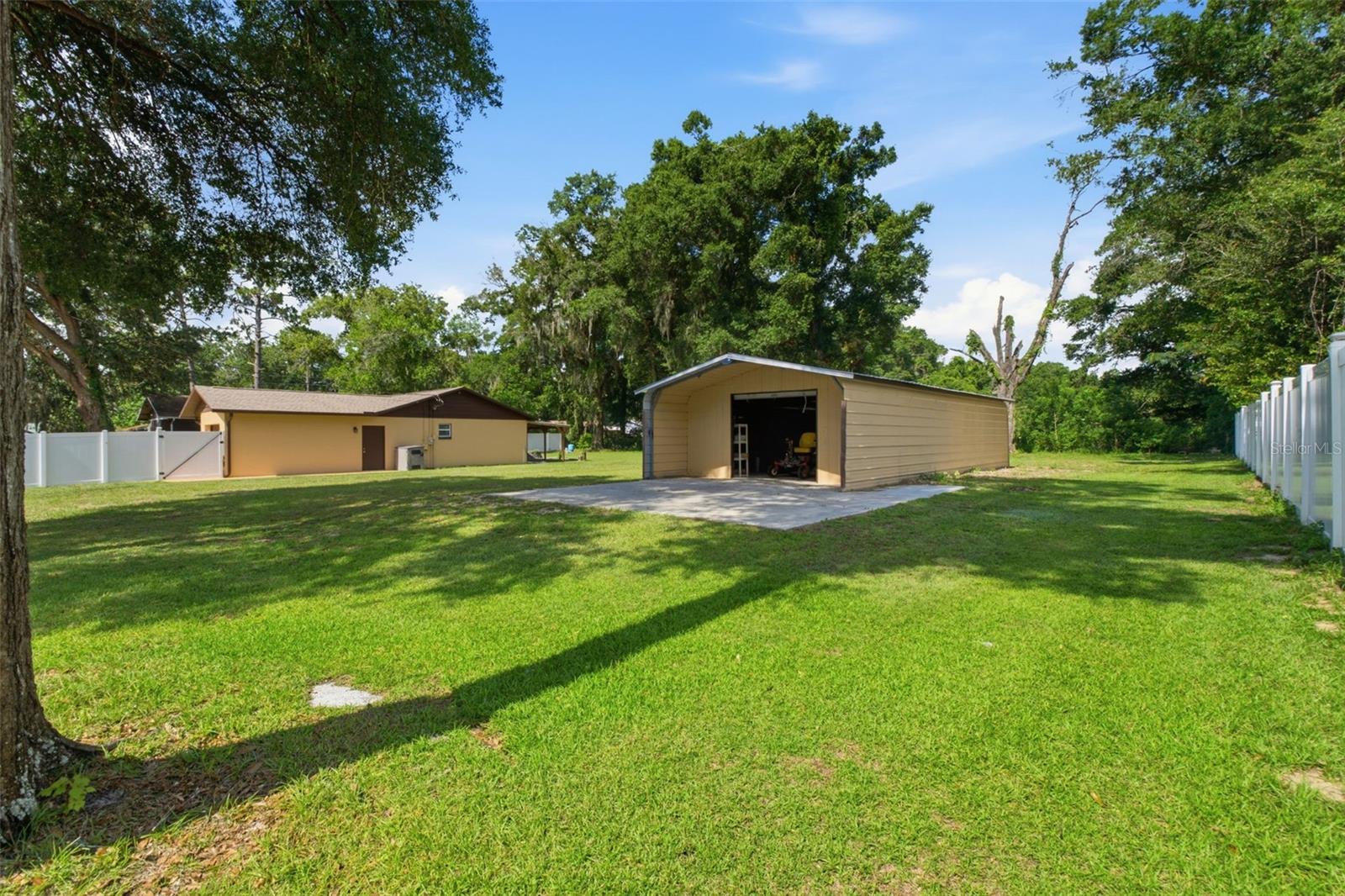OCALA PARK ESTATE - Residential