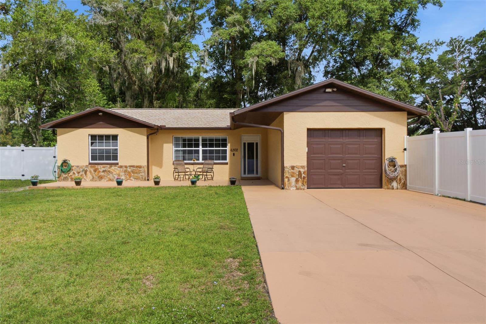 OCALA PARK ESTATE - Residential